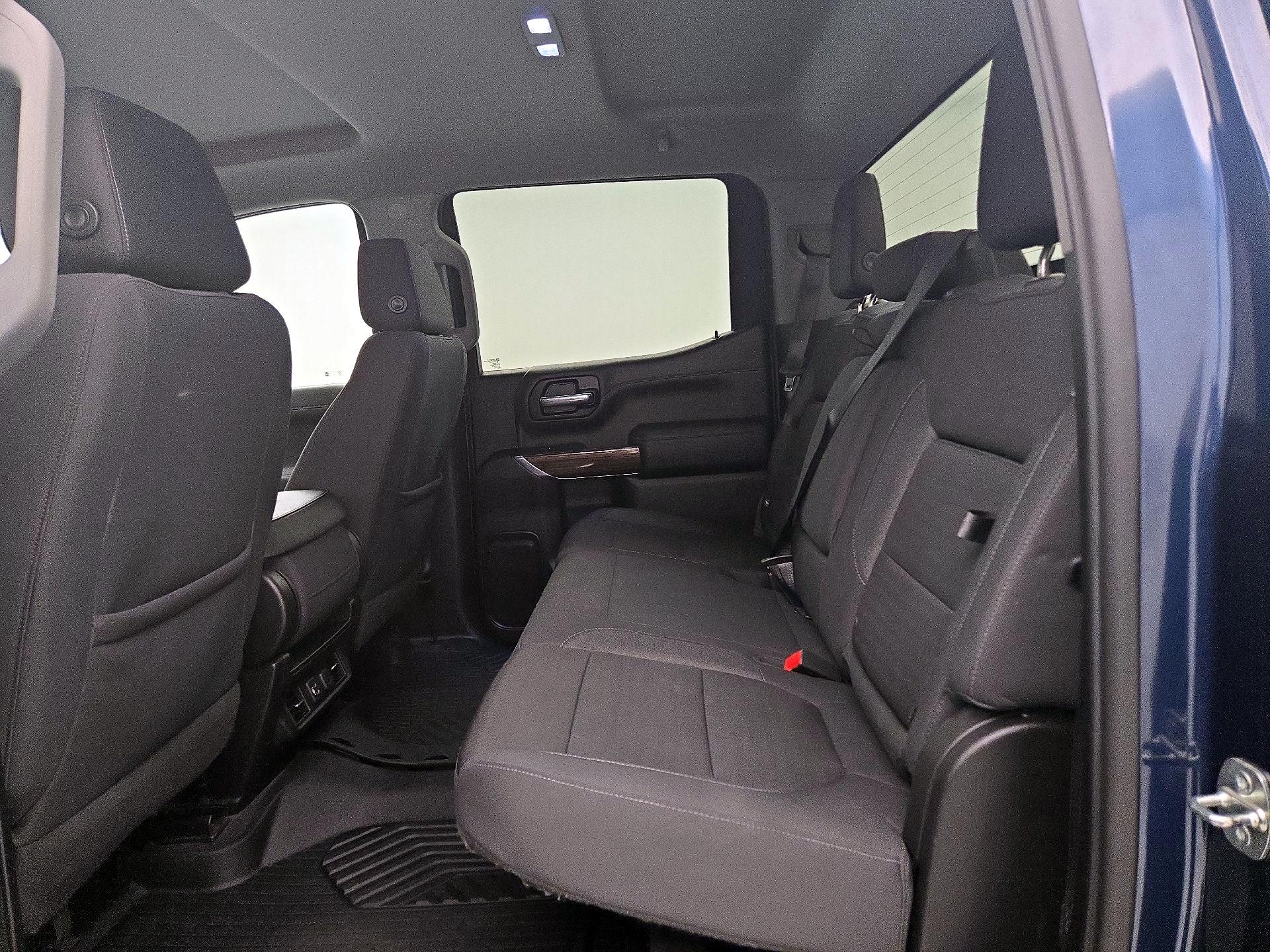 Thumbnail: 2020 Chevrolet Silverado 1500 - 19