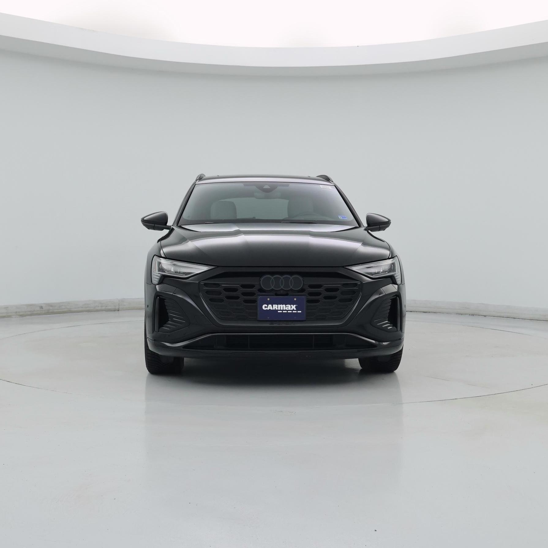 Thumbnail: 2024 Audi Q8 e-tron - 5