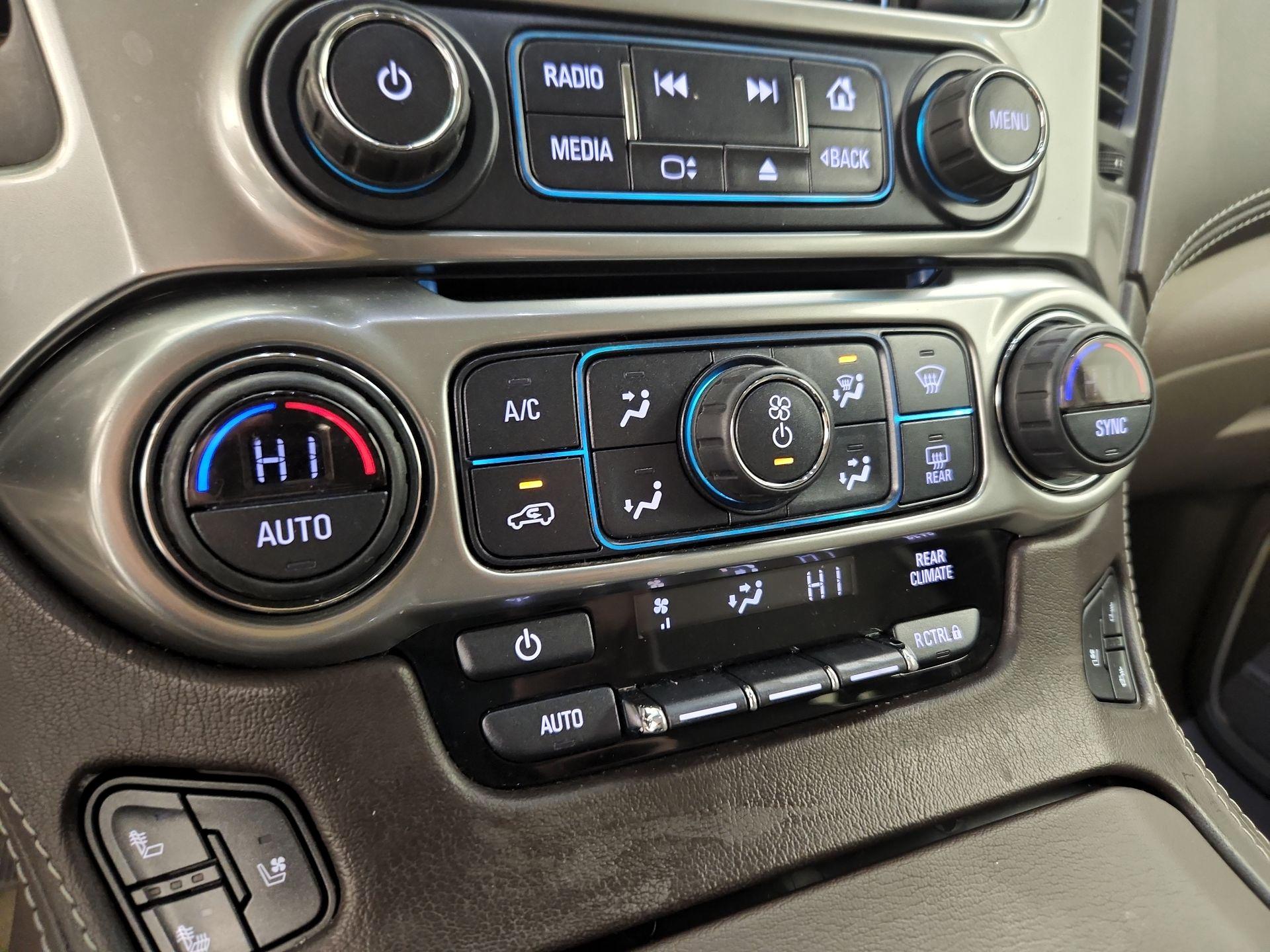 Thumbnail: 2018 Chevrolet Tahoe - 16