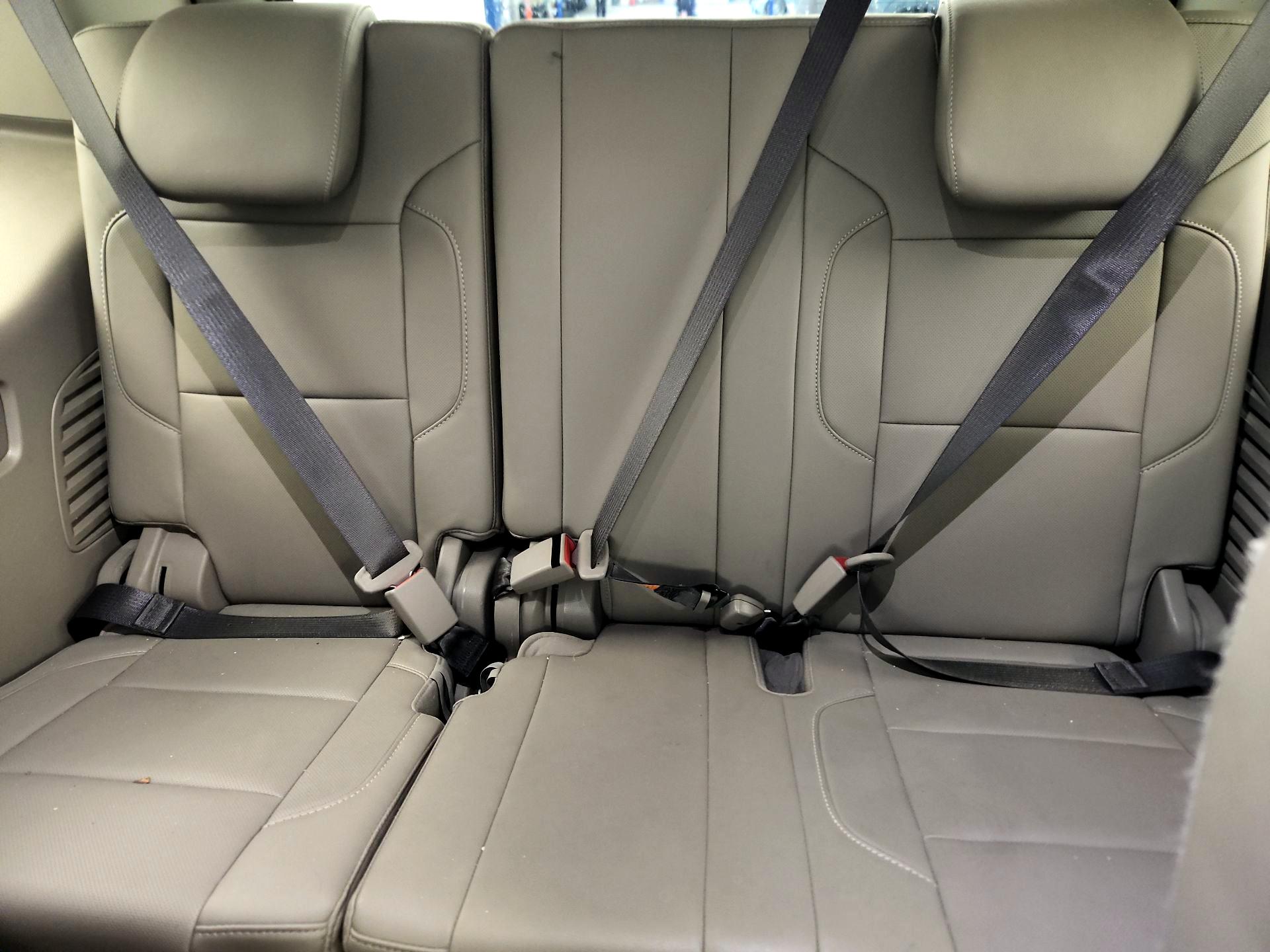 Thumbnail: 2018 Chevrolet Tahoe - 20