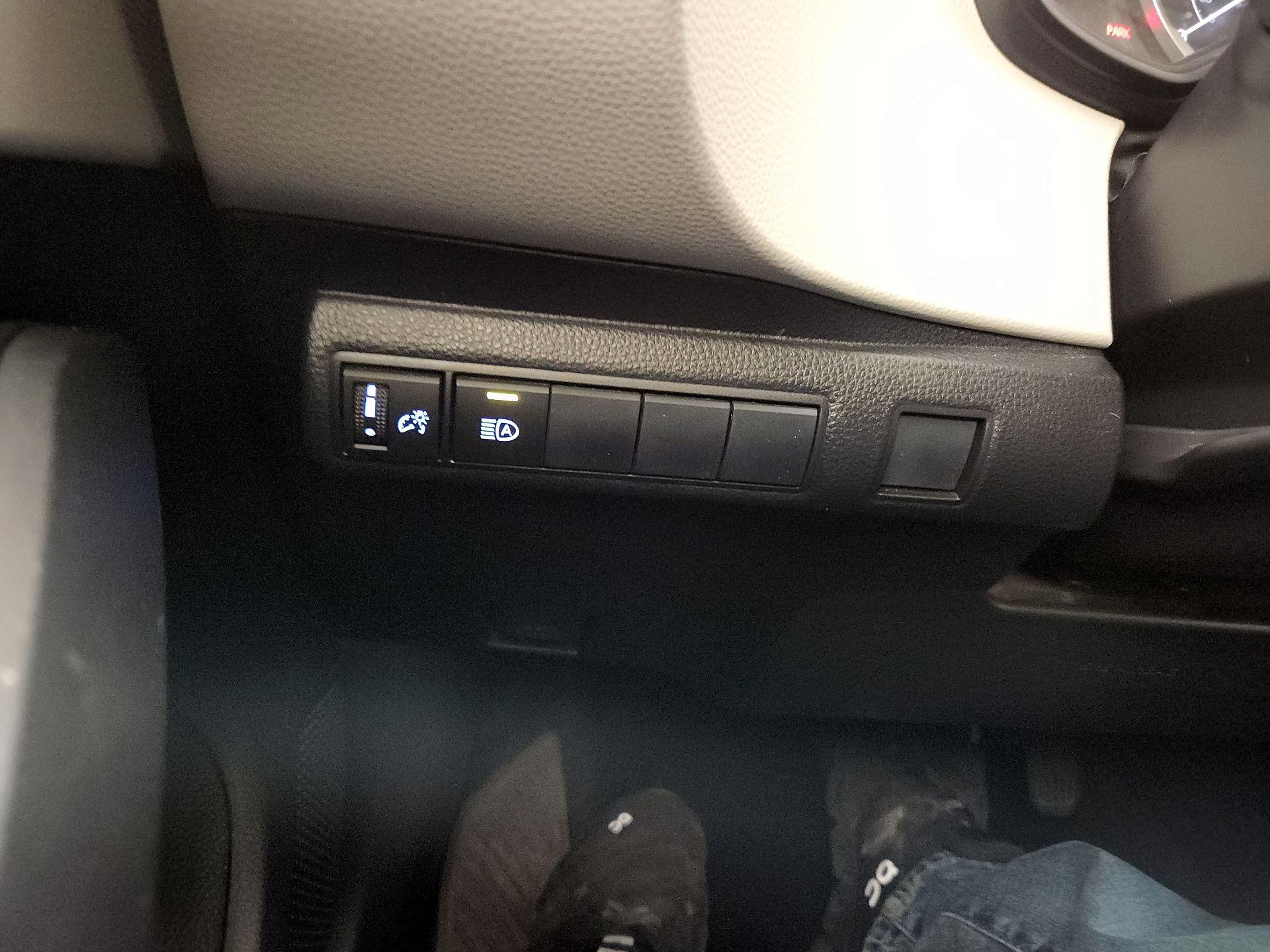 Thumbnail: 2020 Toyota Corolla - 13