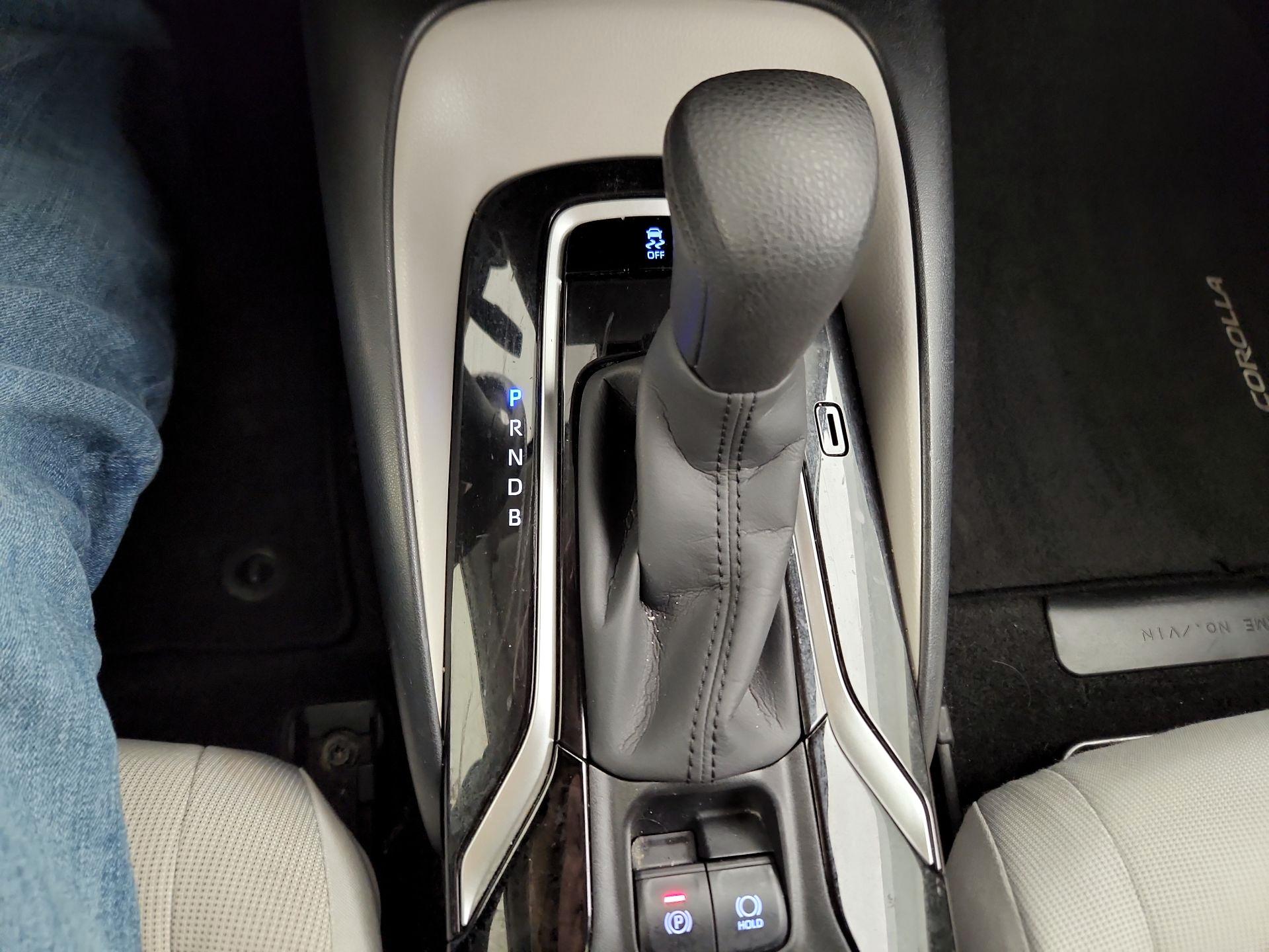 Thumbnail: 2020 Toyota Corolla - 18