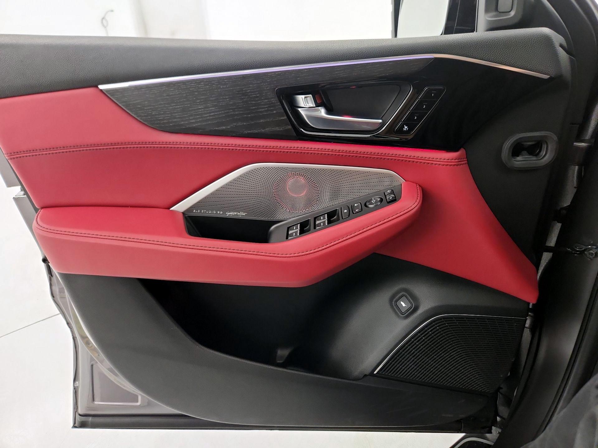 Thumbnail: 2022 Acura MDX - 12