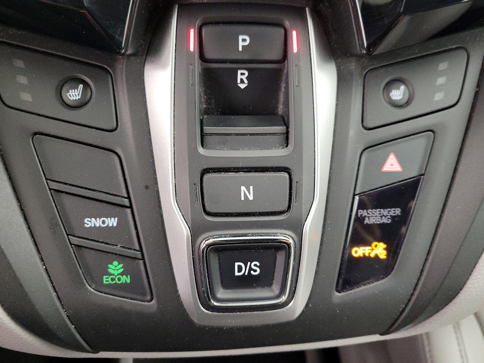 Thumbnail: 2019 Honda Odyssey - 17