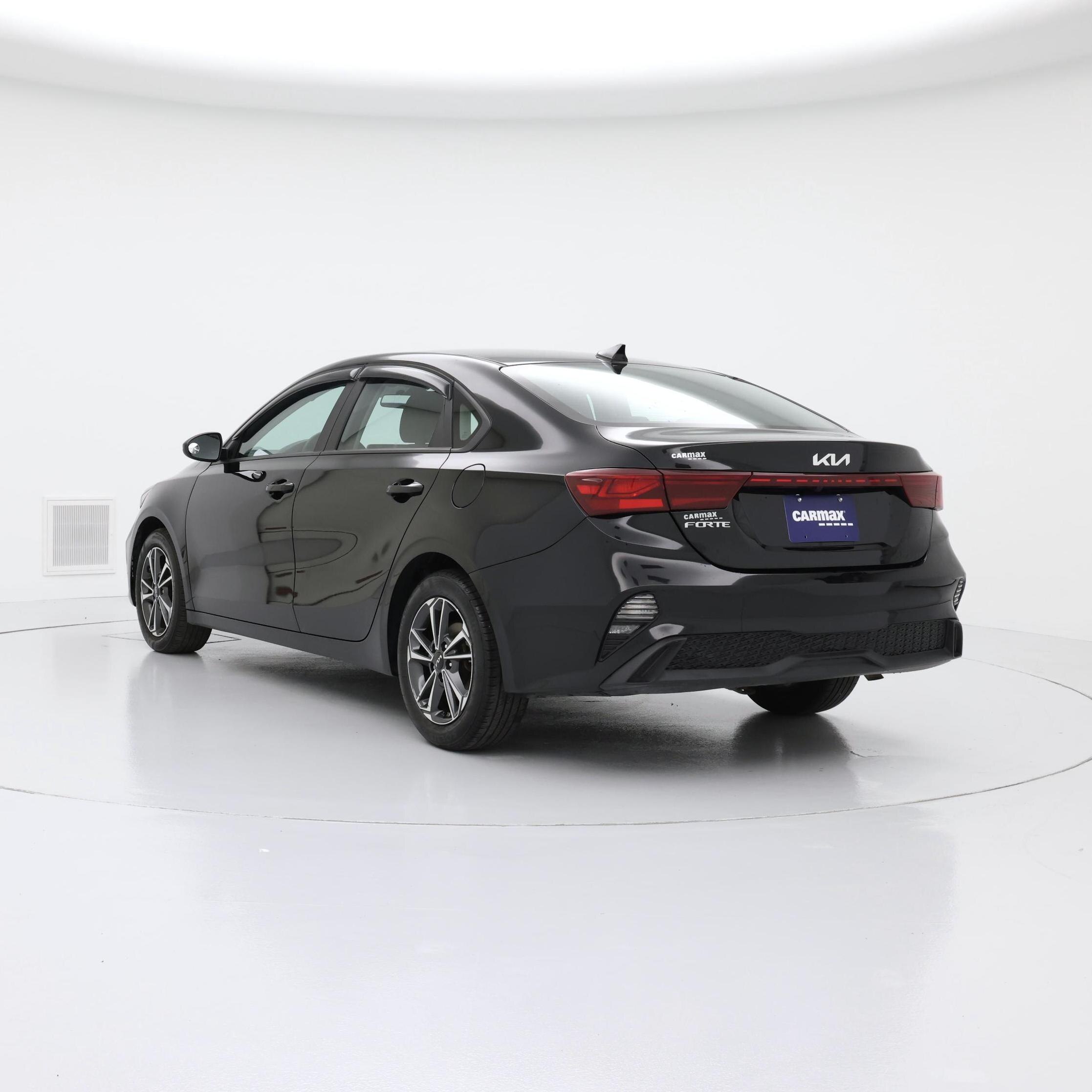 Thumbnail: 2024 Kia Forte - 2