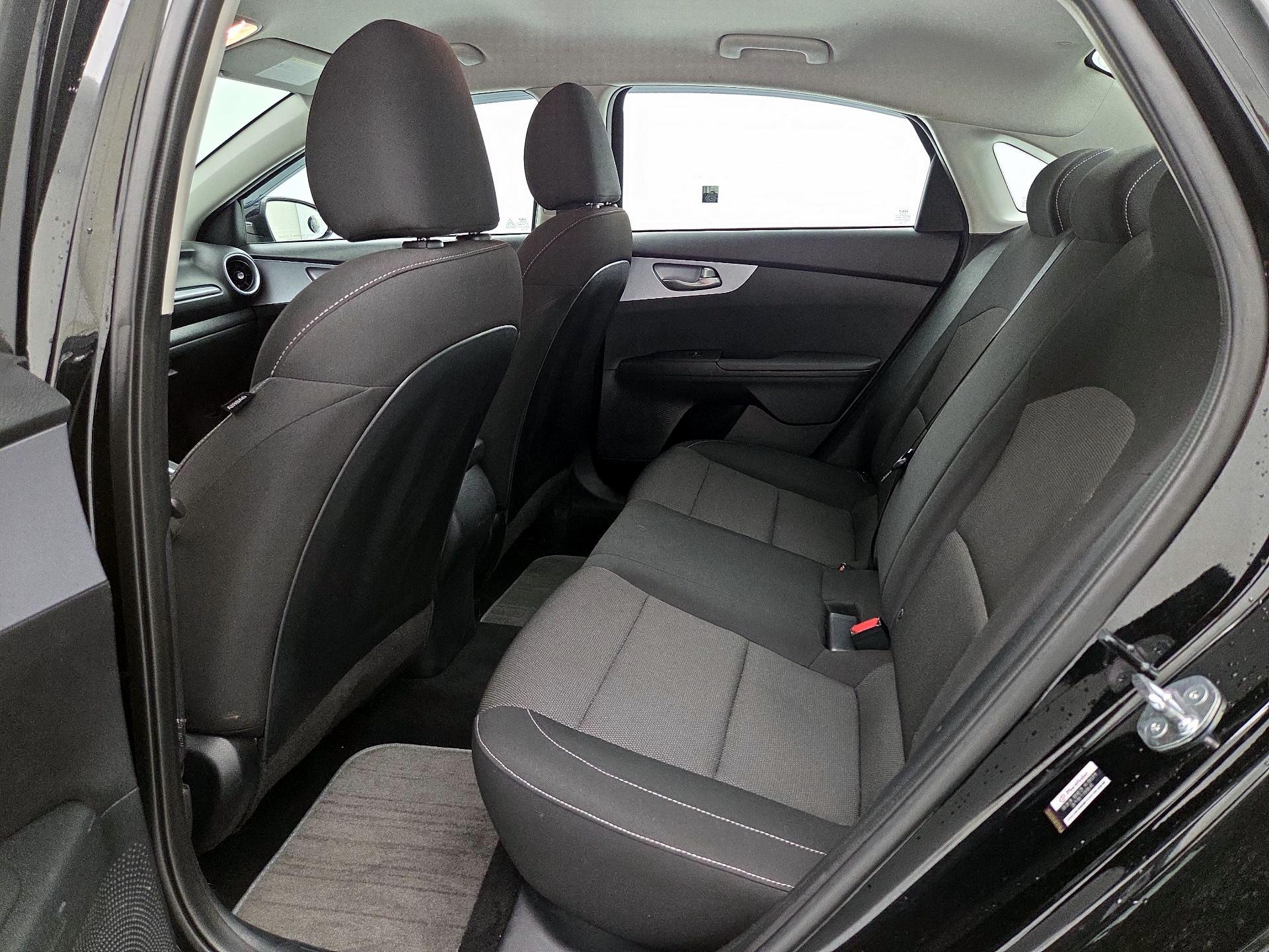 Thumbnail: 2024 Kia Forte - 19