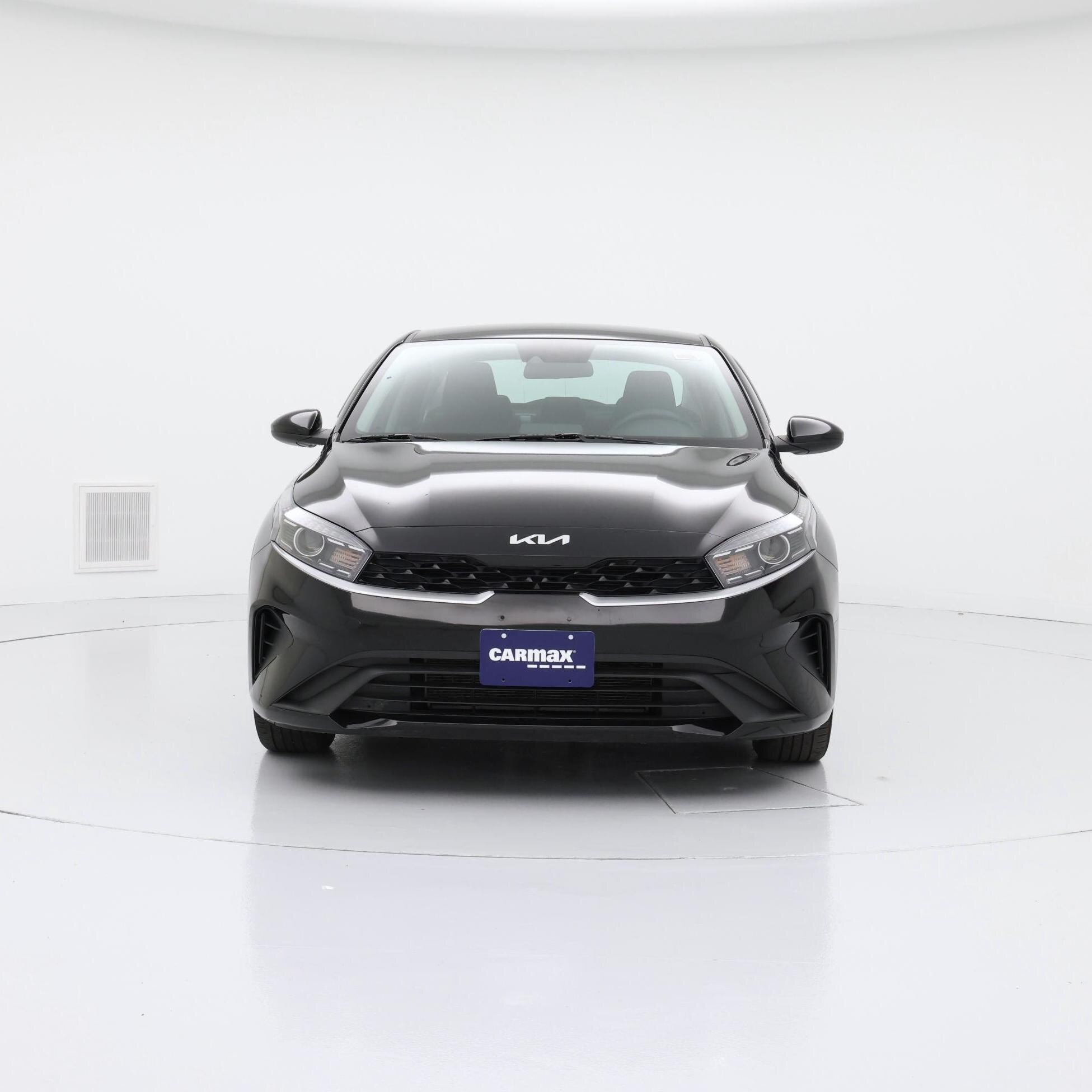 Thumbnail: 2024 Kia Forte - 5