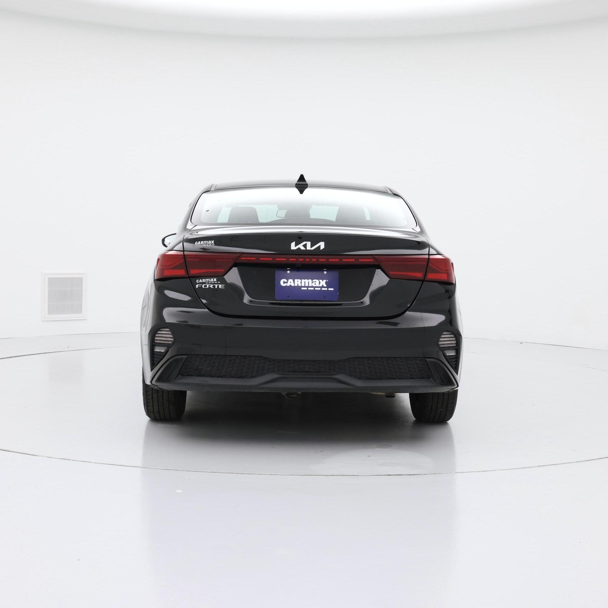 Thumbnail: 2024 Kia Forte - 6