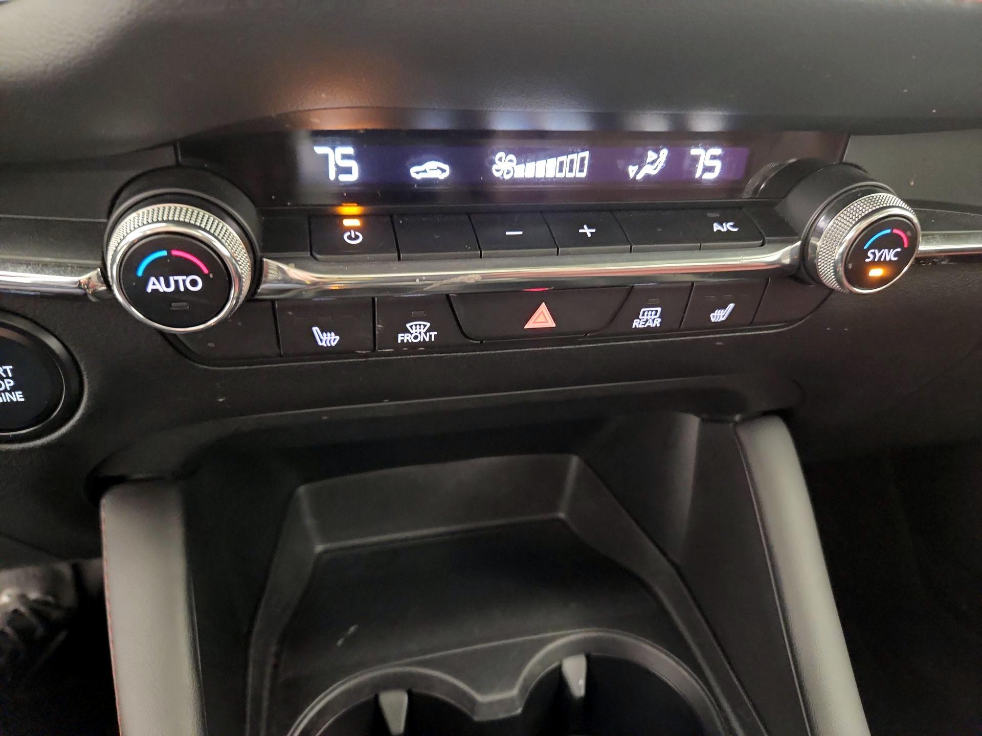 Thumbnail: 2023 Mazda Mazda3 - 17