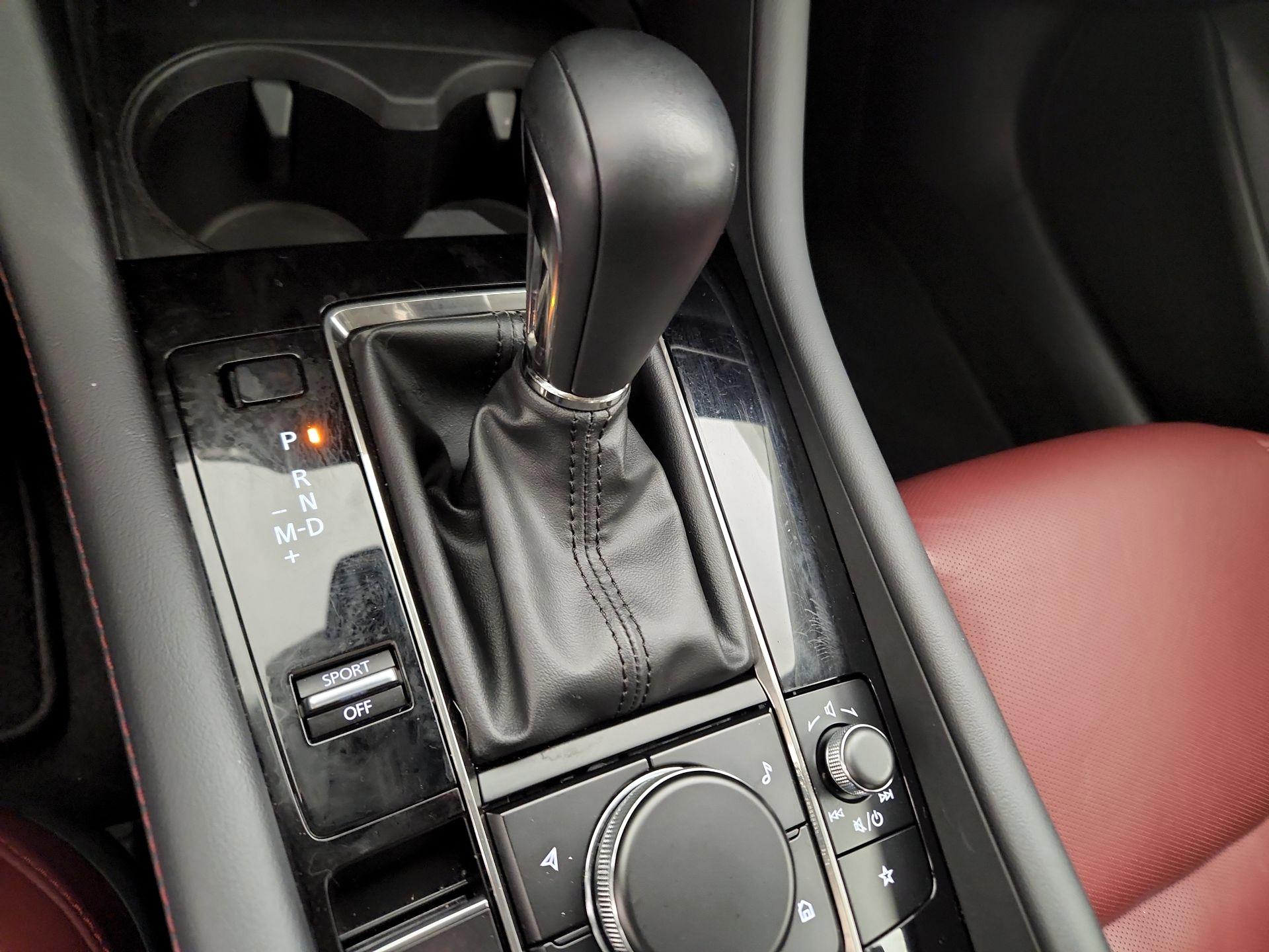 Thumbnail: 2023 Mazda Mazda3 - 18