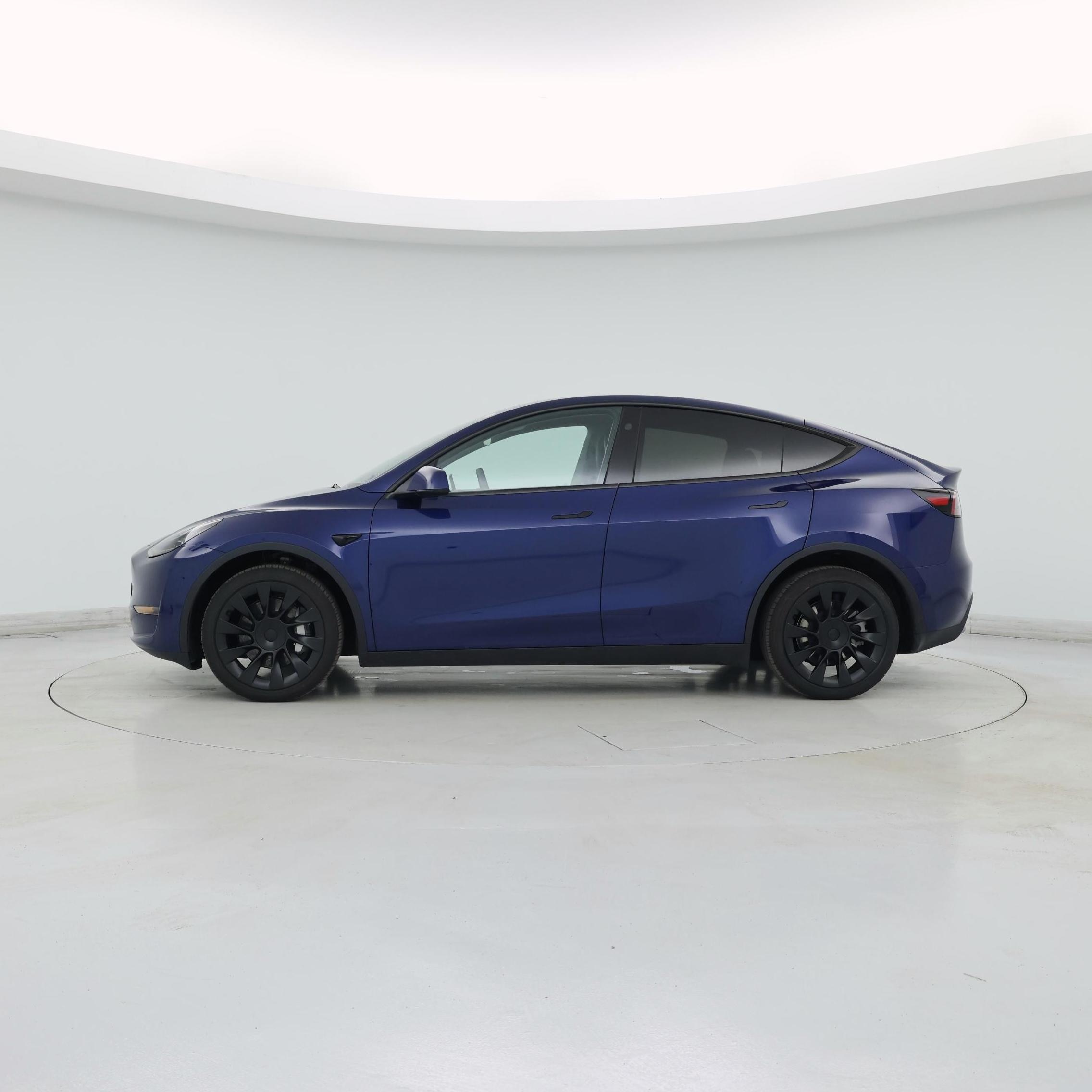Thumbnail: 2024 Tesla Model Y - 3