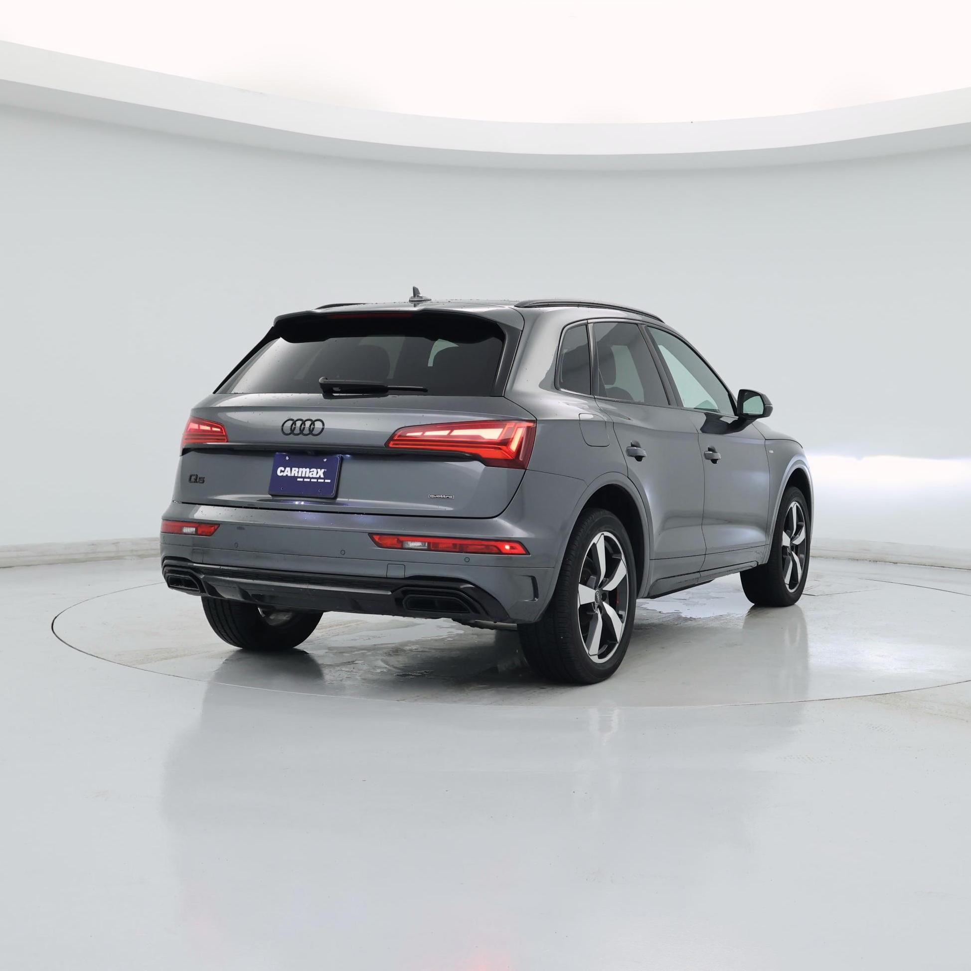 Thumbnail: 2024 Audi Q5 - 8