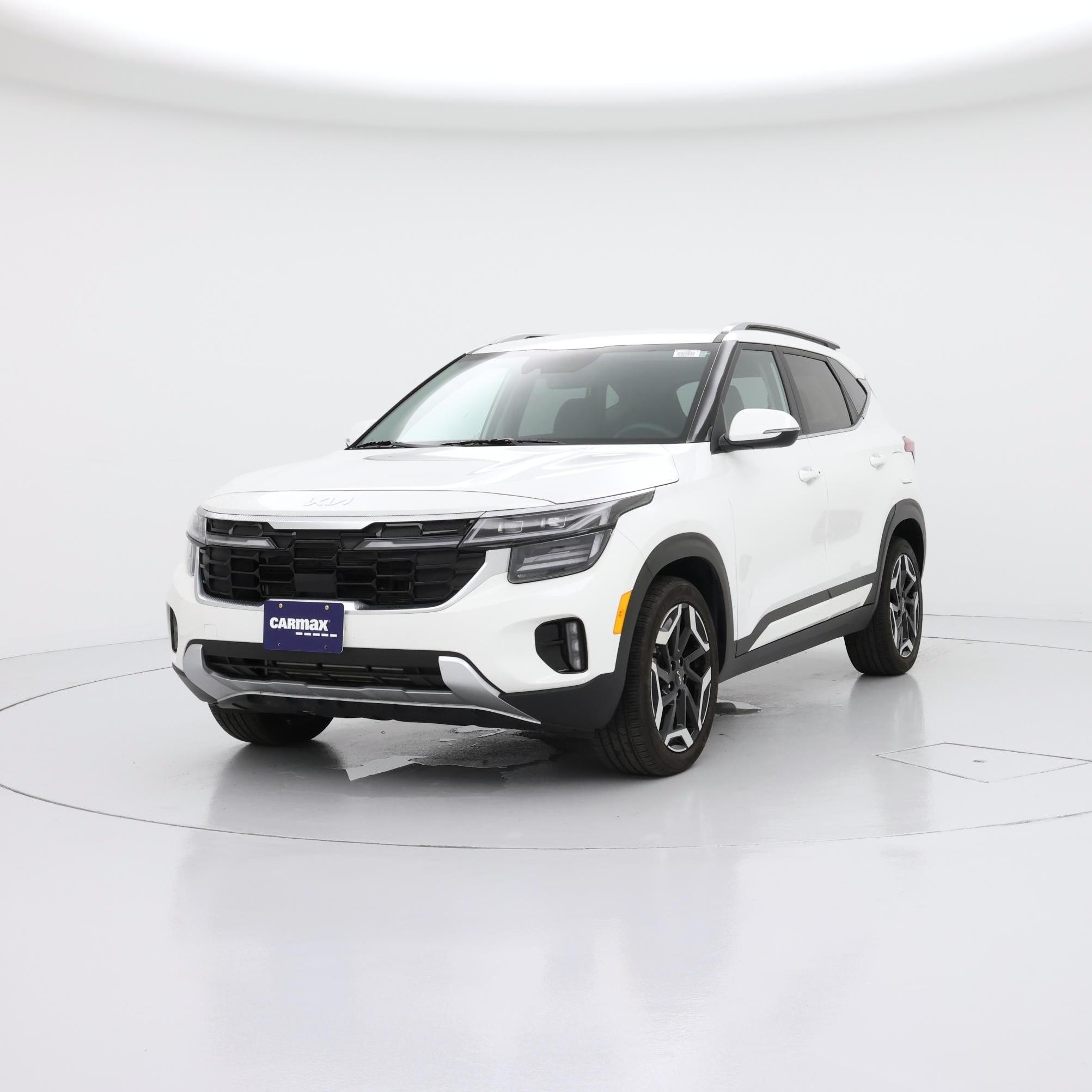 Thumbnail: 2024 Kia Seltos - 4