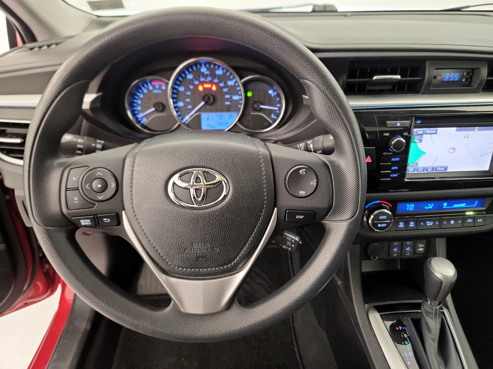 Thumbnail: 2016 Toyota Corolla - 10