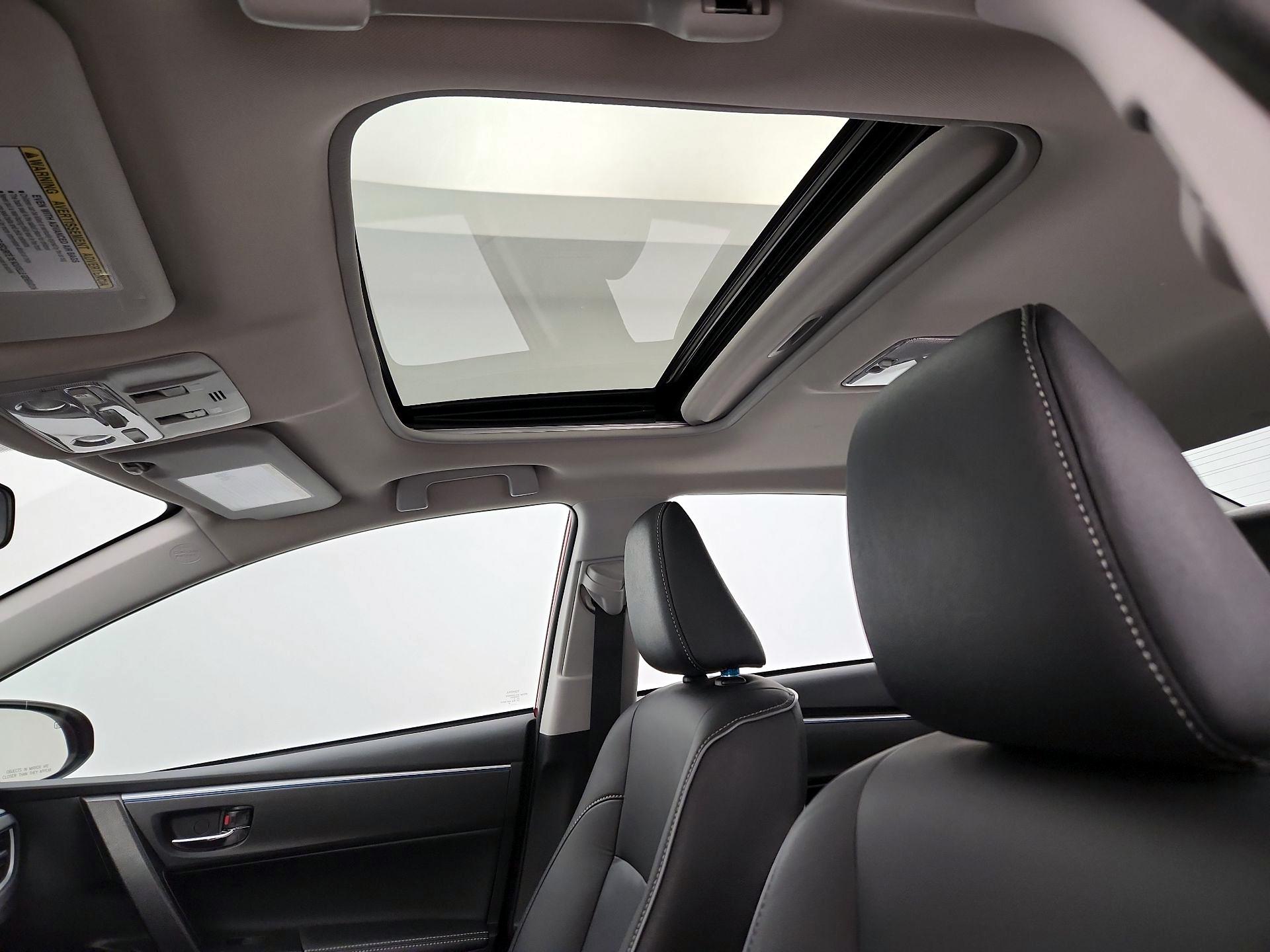 Thumbnail: 2016 Toyota Corolla - 20