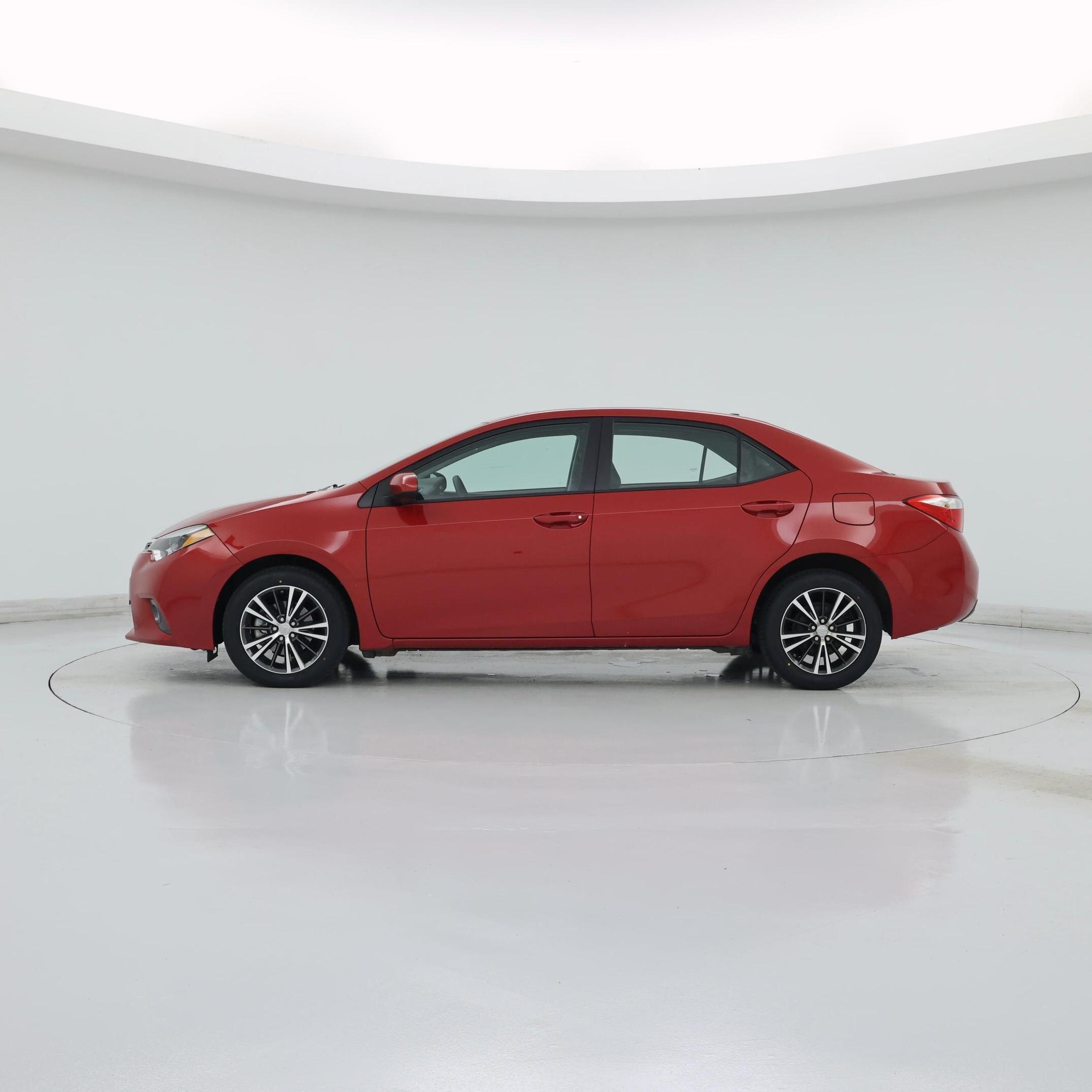 Thumbnail: 2016 Toyota Corolla - 3
