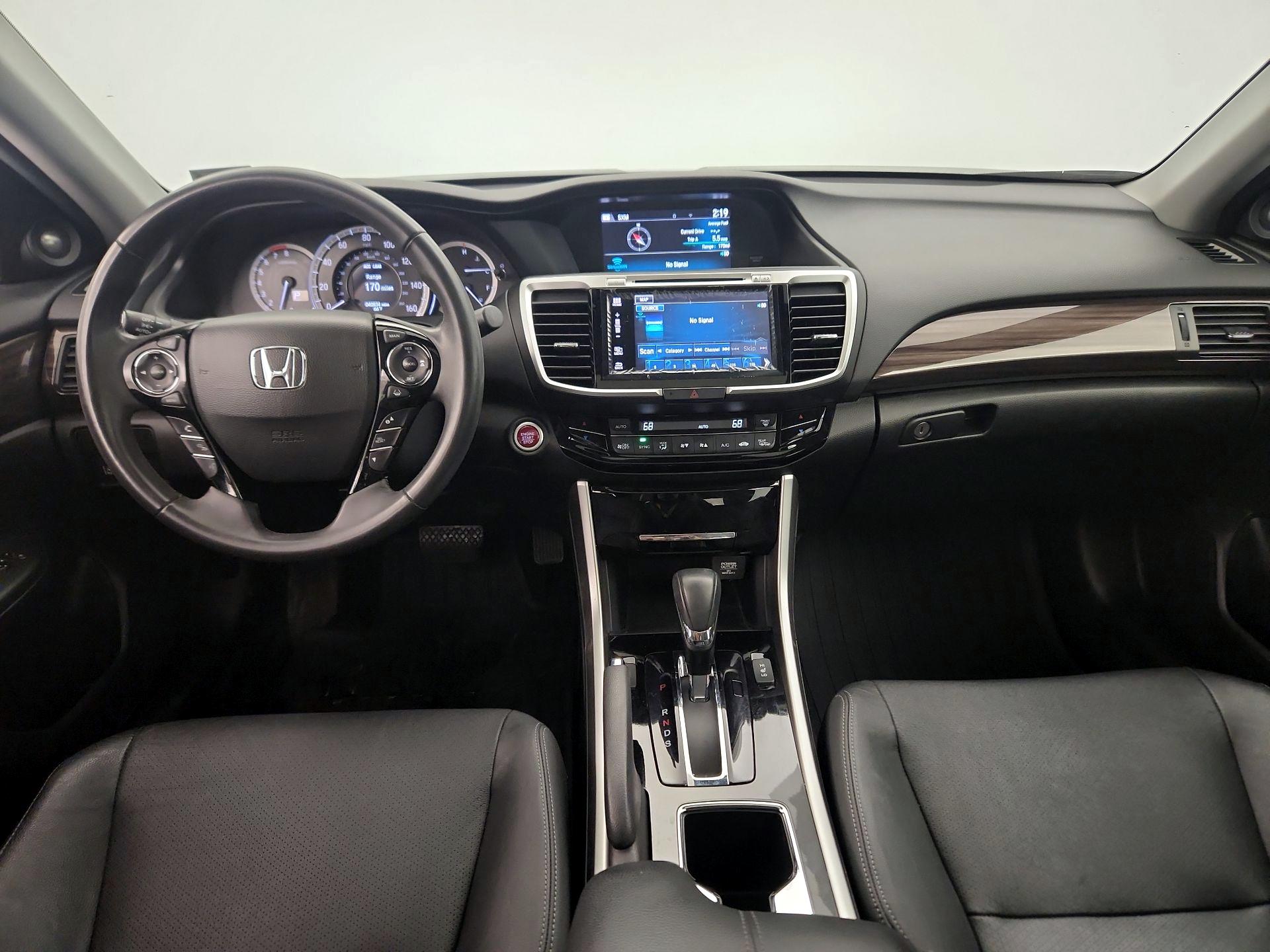 Thumbnail: 2017 Honda Accord - 9