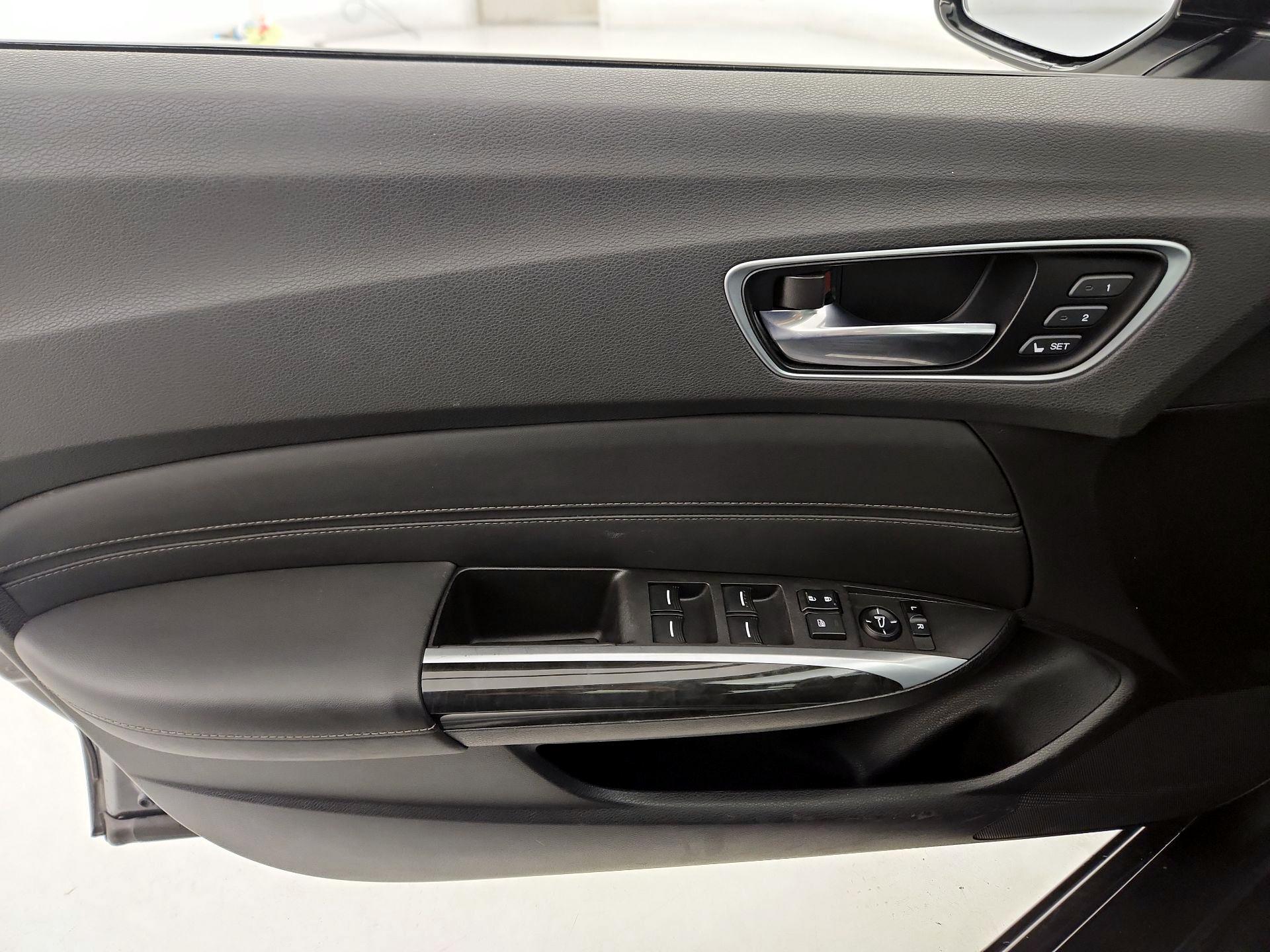 Thumbnail: 2020 Acura TLX - 12