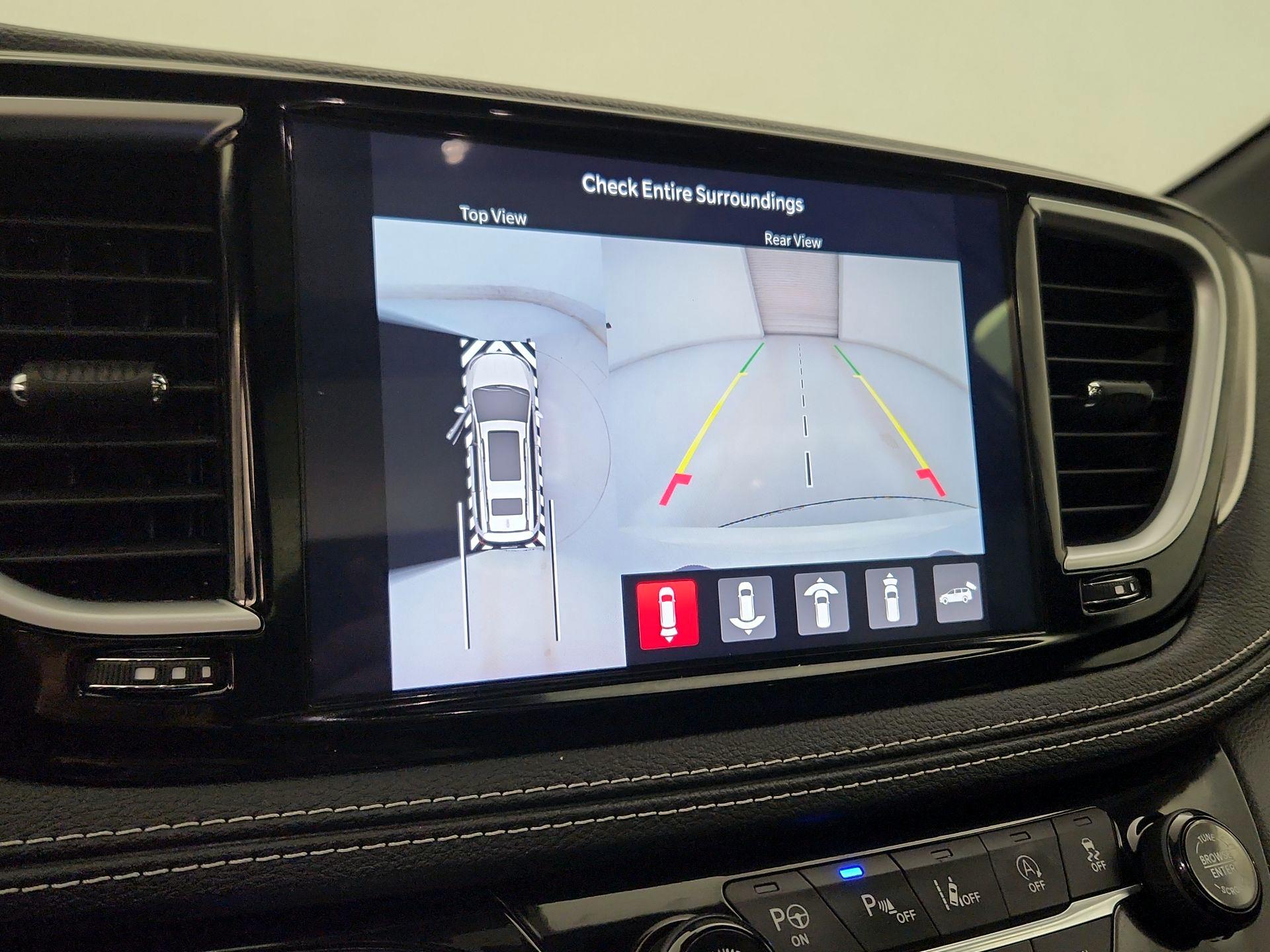 Thumbnail: 2023 Chrysler Pacifica - 14