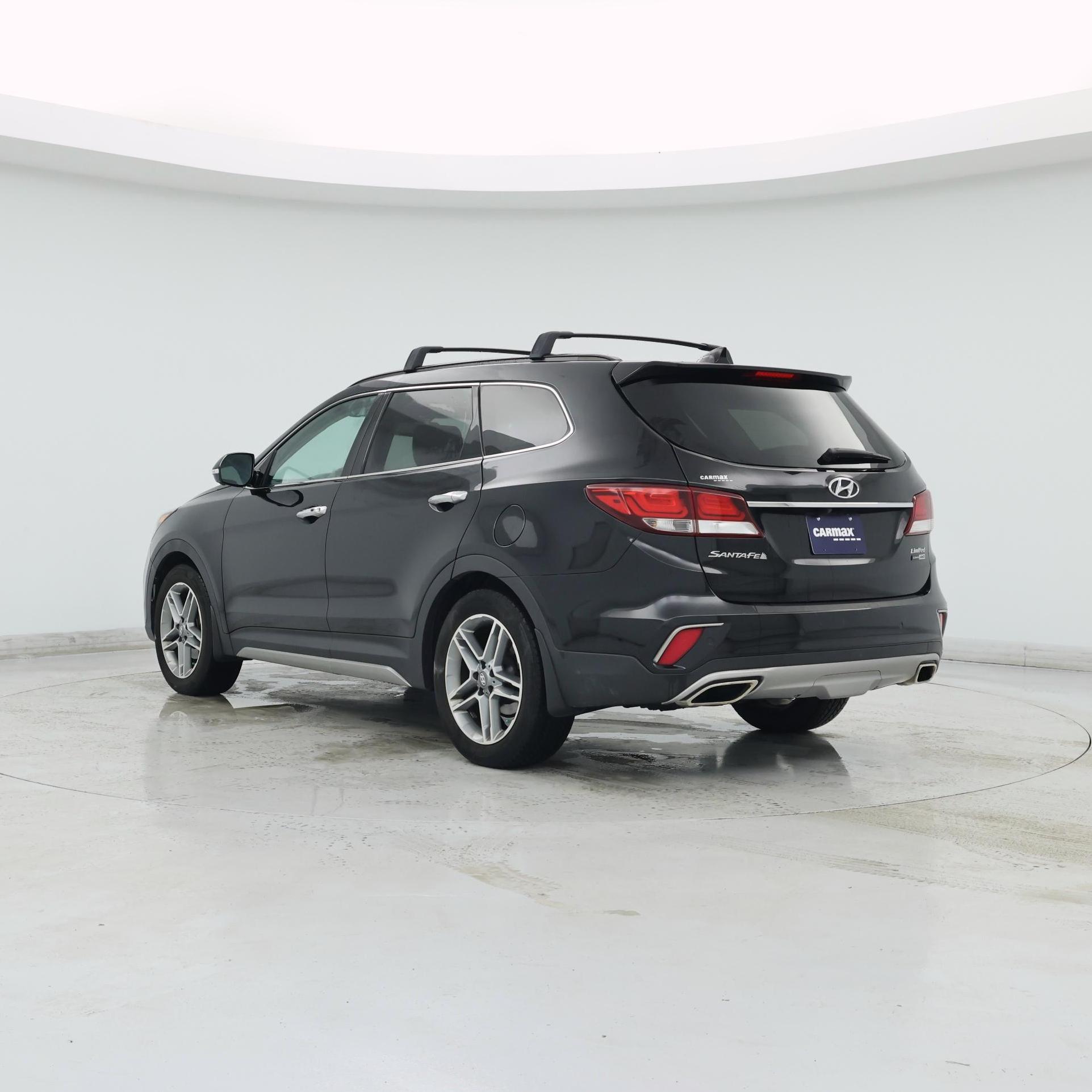 Thumbnail: 2017 Hyundai Santa Fe - 2