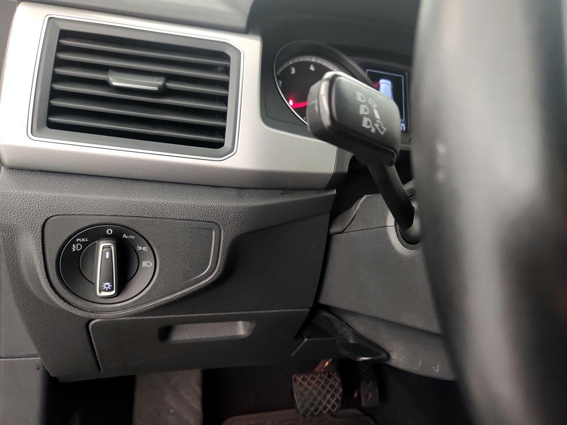 Thumbnail: 2019 Volkswagen Atlas - 13