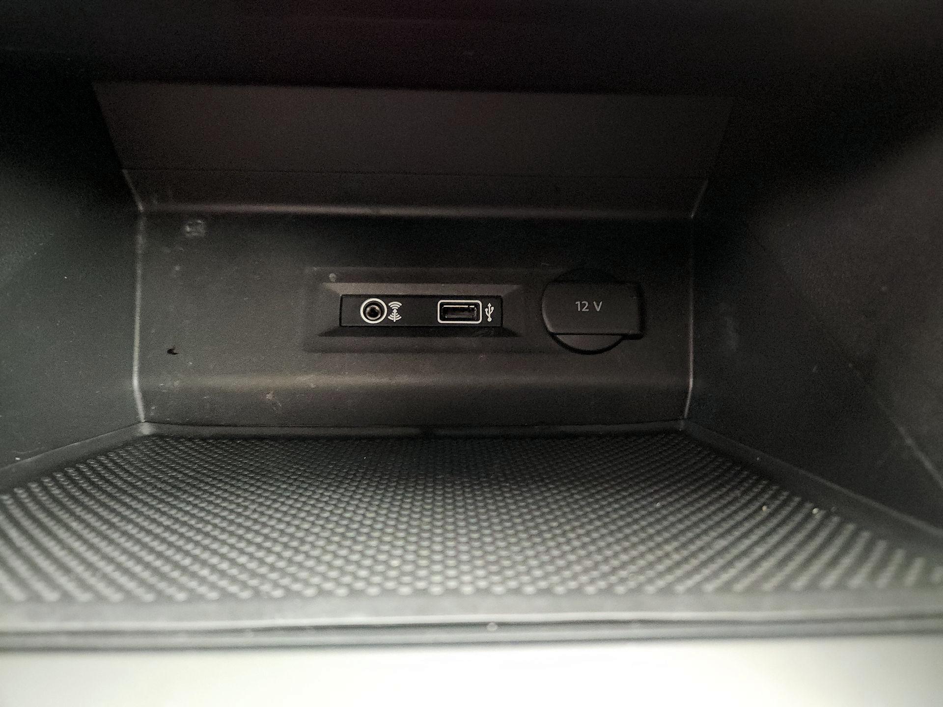 Thumbnail: 2019 Volkswagen Atlas - 18