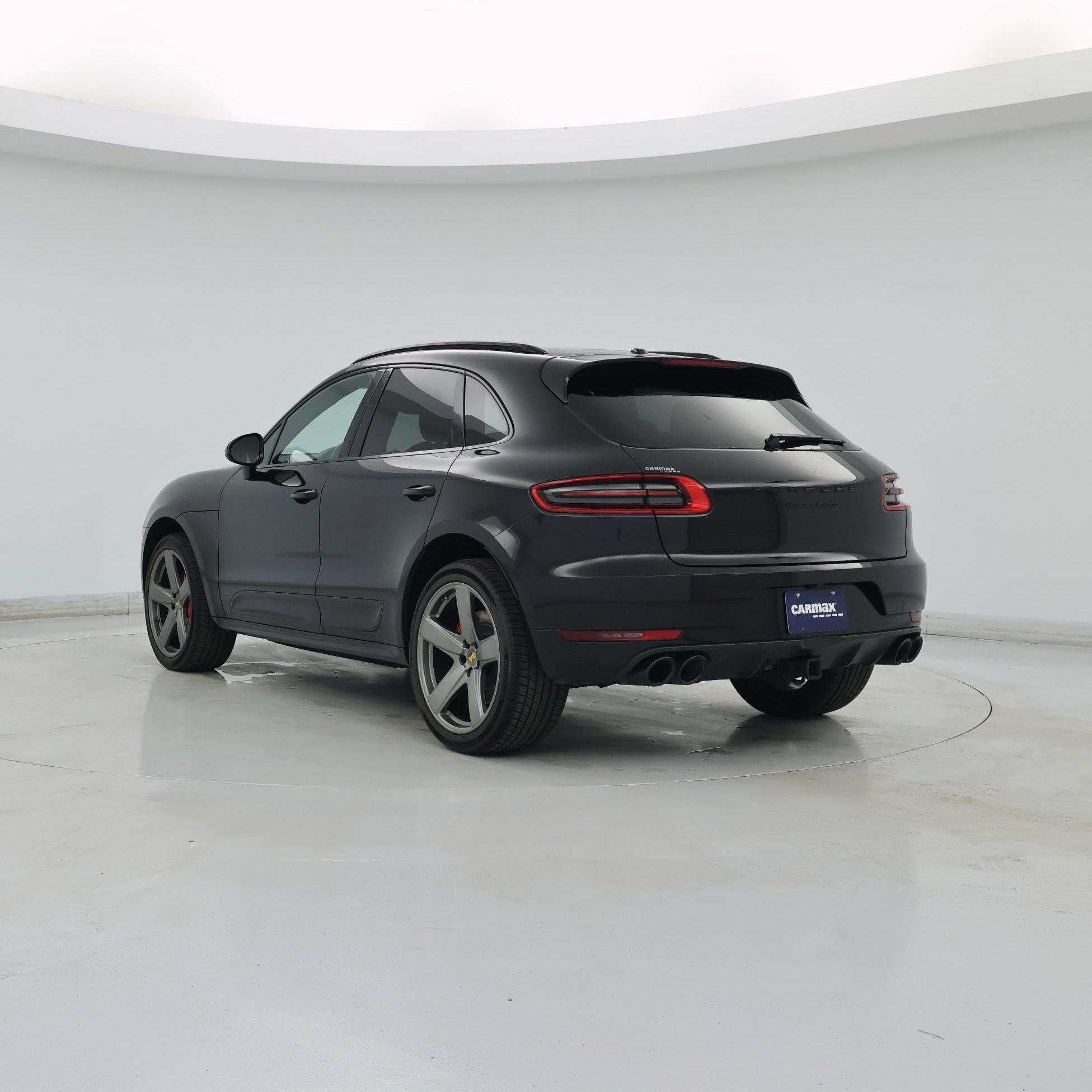 Thumbnail: 2017 Porsche Macan - 2