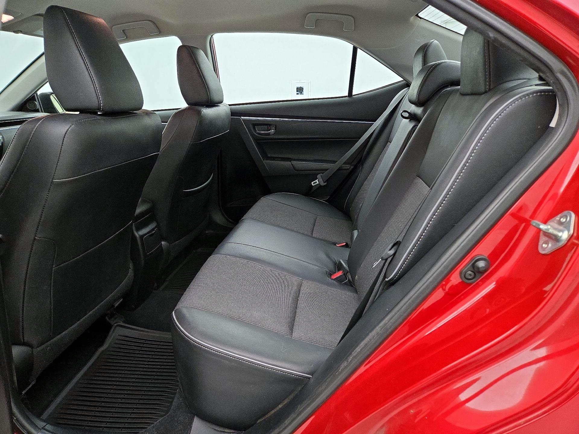 Thumbnail: 2015 Toyota Corolla - 19