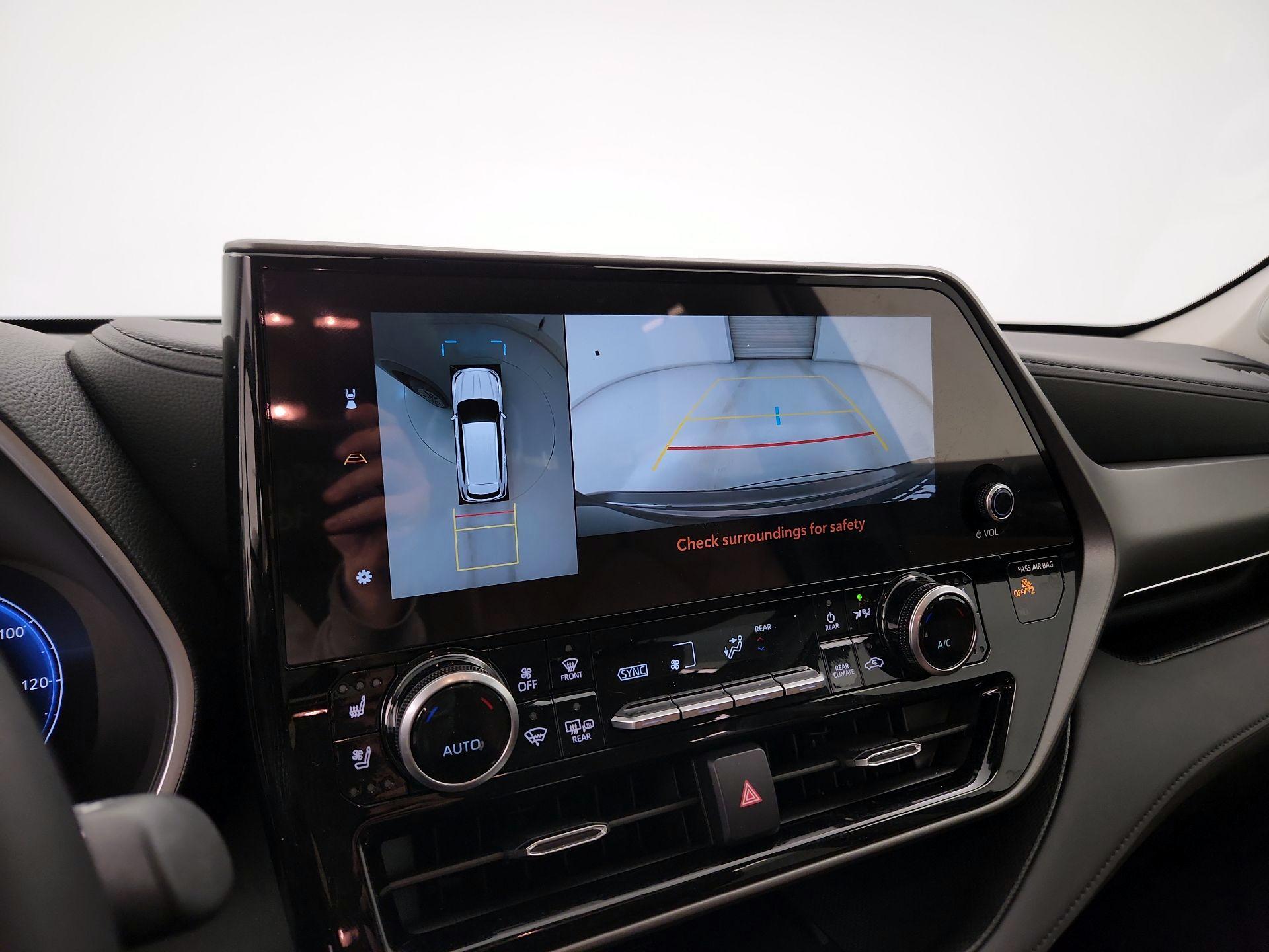 Thumbnail: 2025 Toyota Highlander - 14