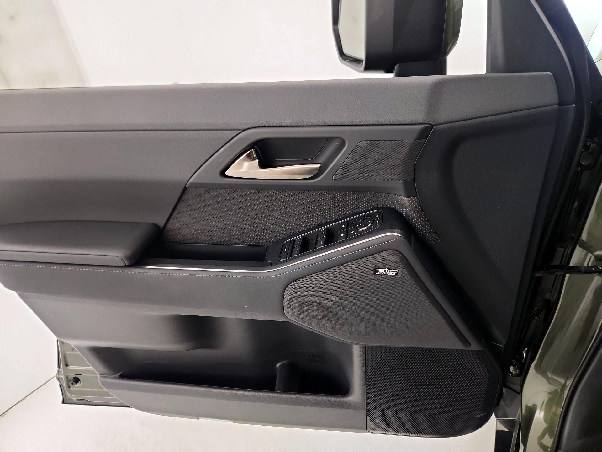 Thumbnail: 2025 Lexus GX - 12