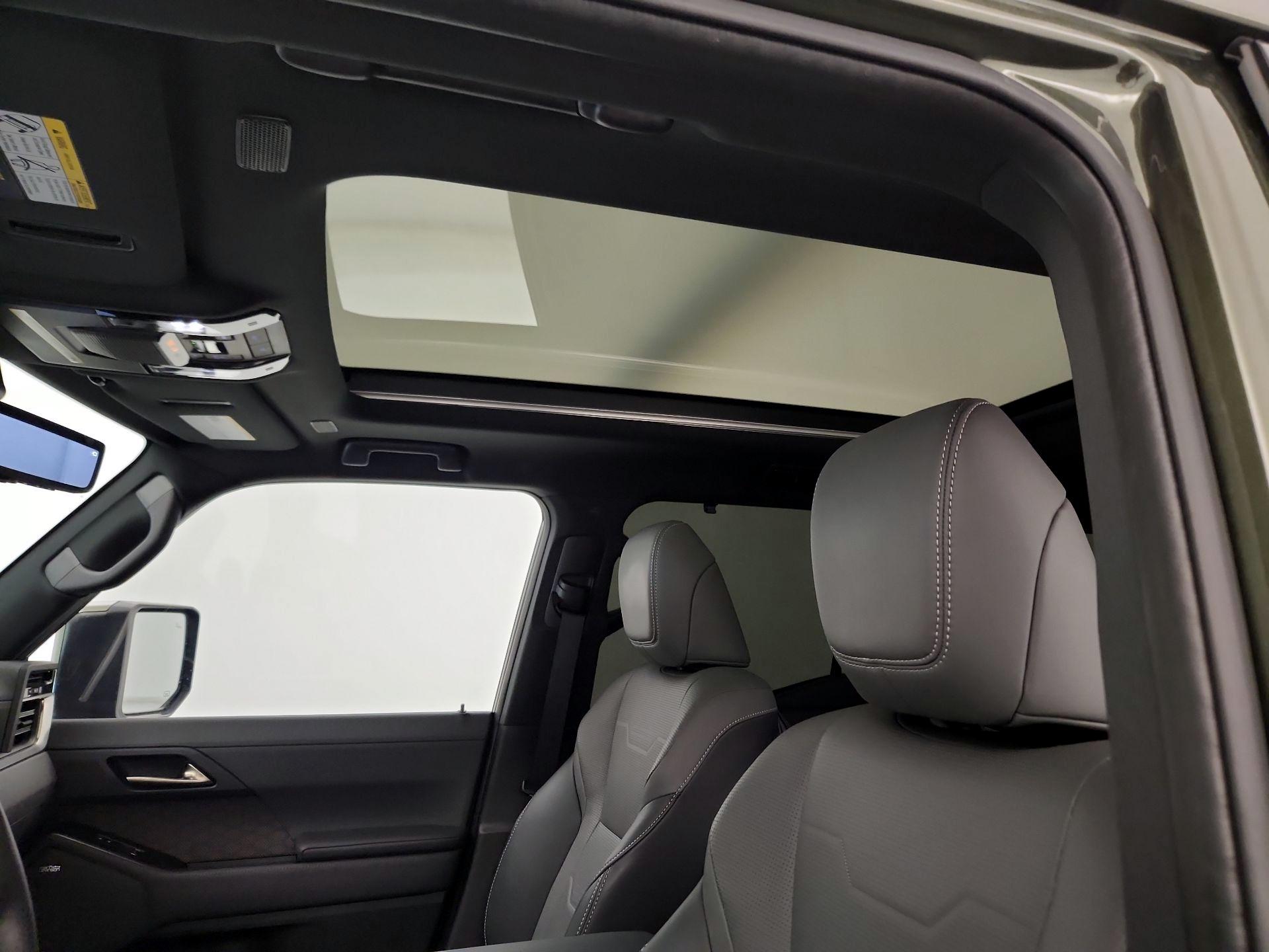 Thumbnail: 2025 Lexus GX - 20