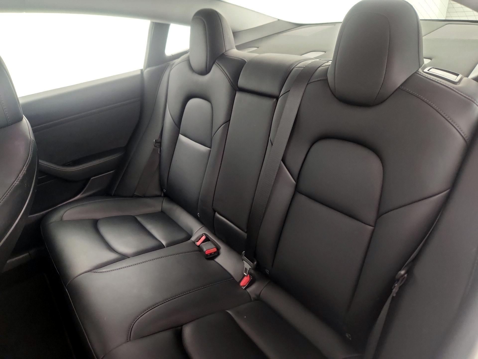 Thumbnail: 2020 Tesla Model 3 - 20