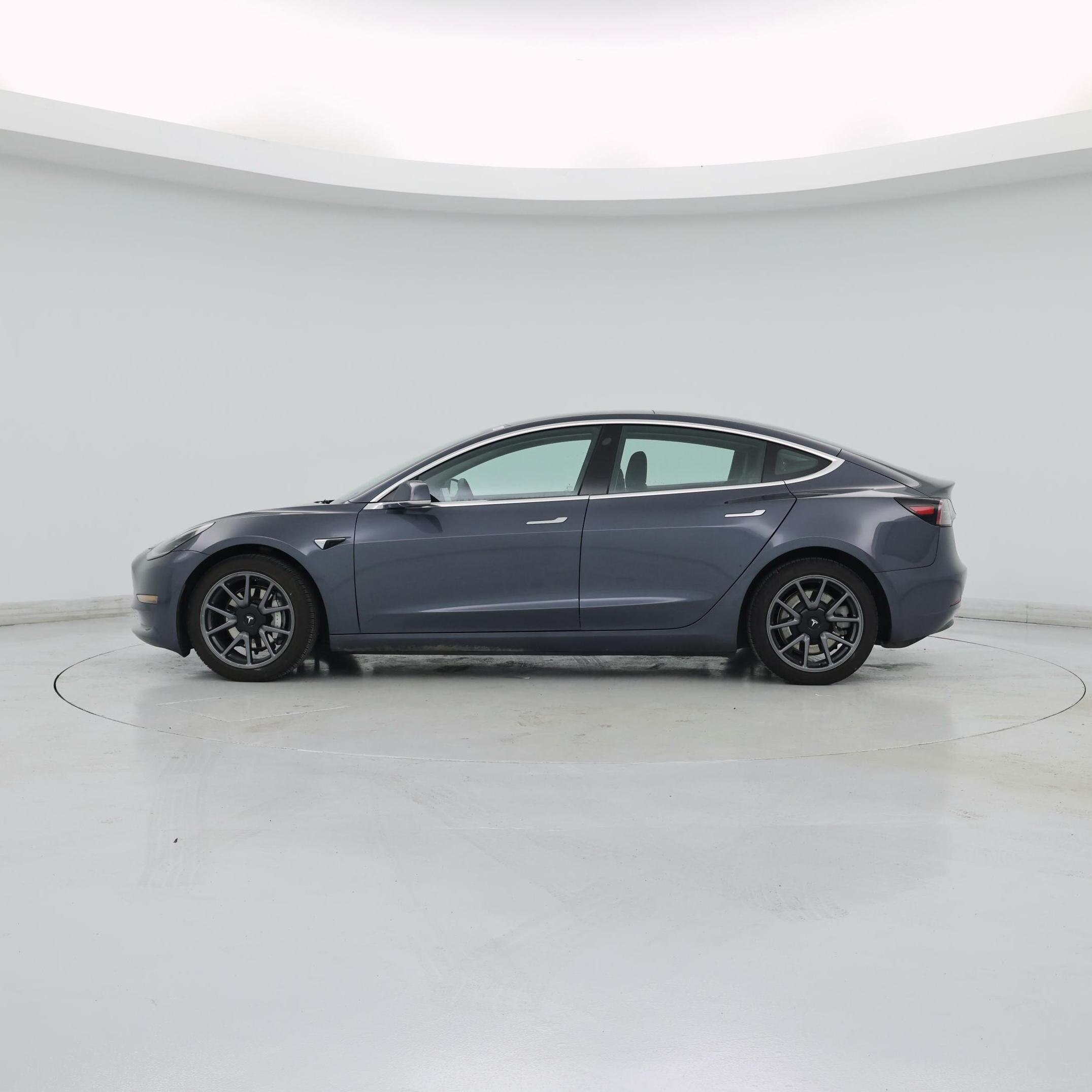Thumbnail: 2020 Tesla Model 3 - 3