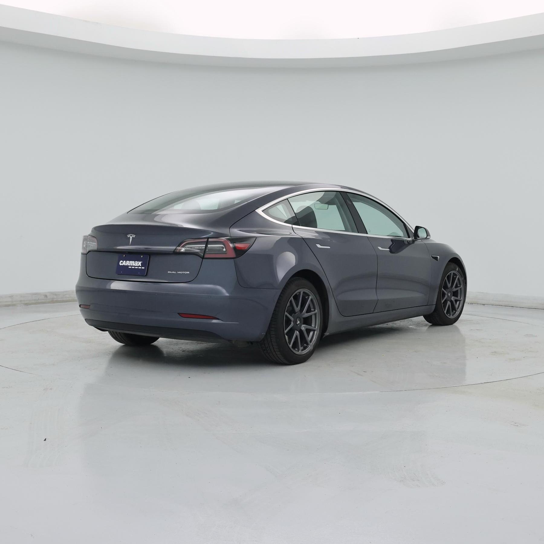 Thumbnail: 2020 Tesla Model 3 - 8