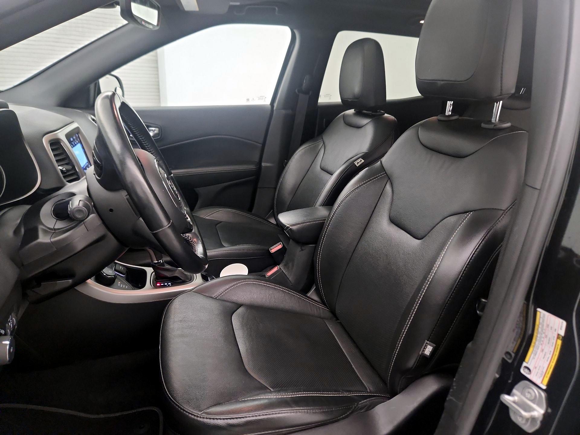 Thumbnail: 2021 Jeep Compass - 11