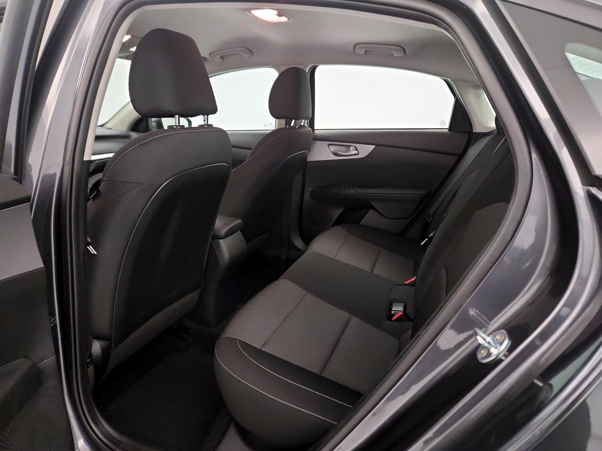 Thumbnail: 2023 Kia Forte - 19