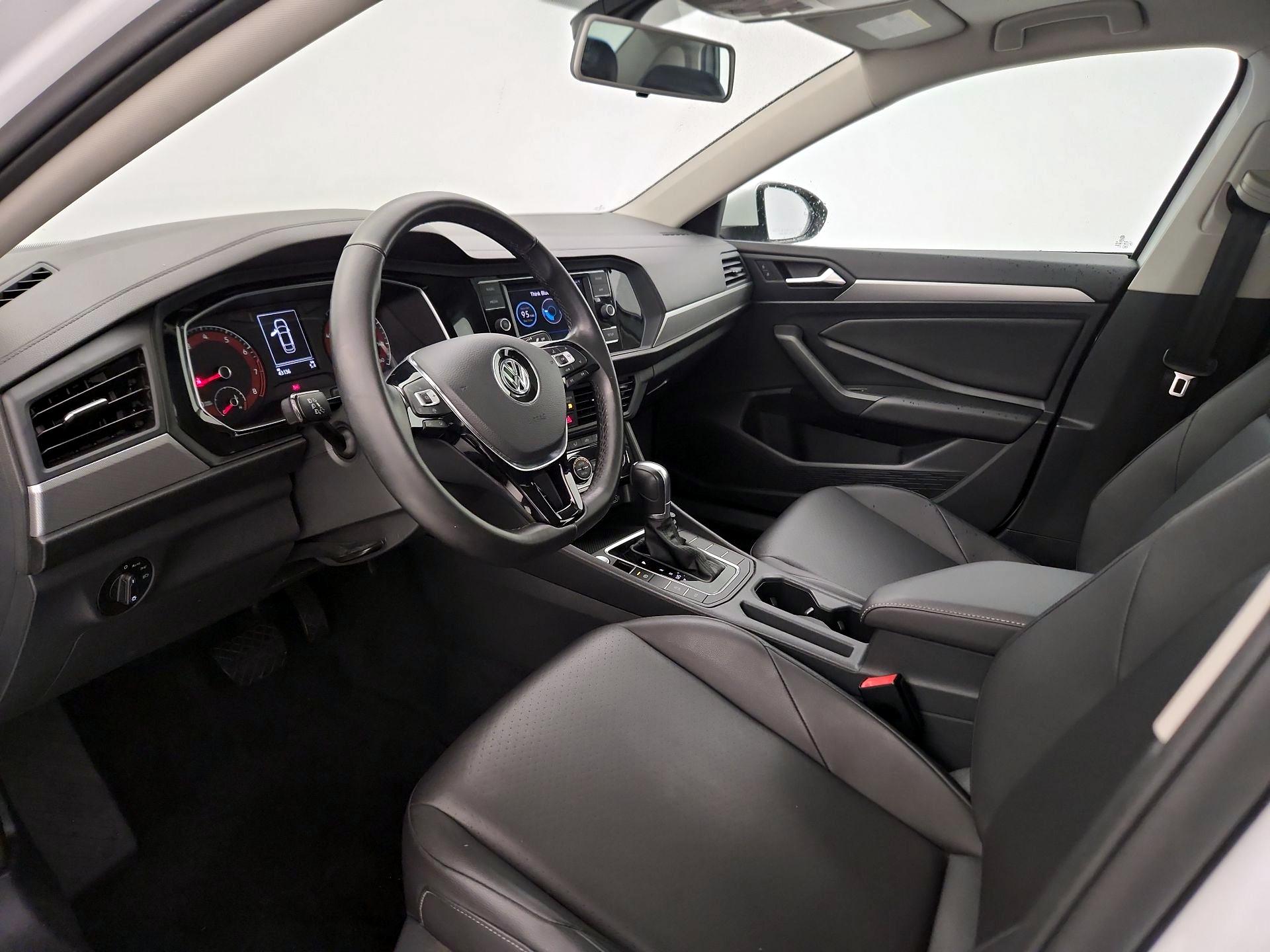 Thumbnail: 2019 Volkswagen Jetta - 11