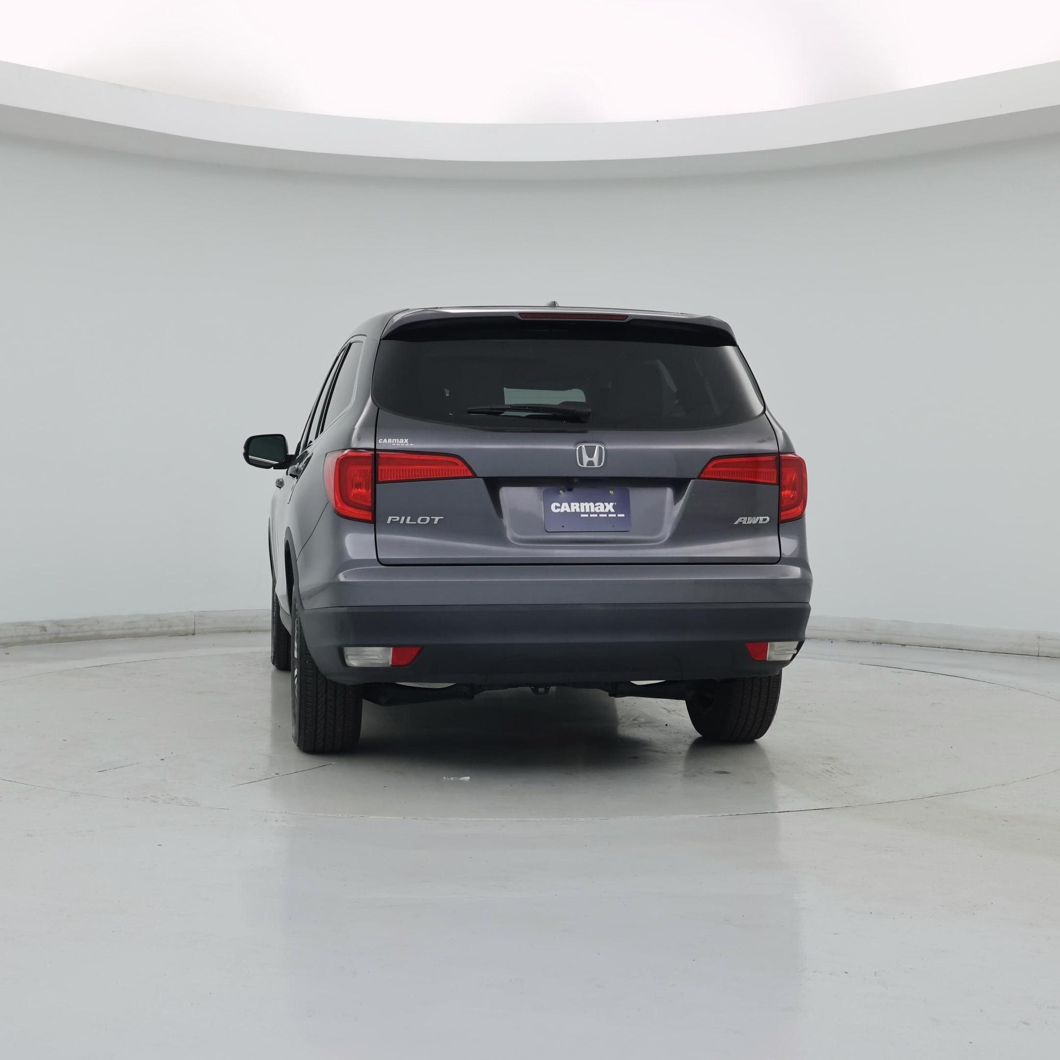 Thumbnail: 2017 Honda Pilot - 6