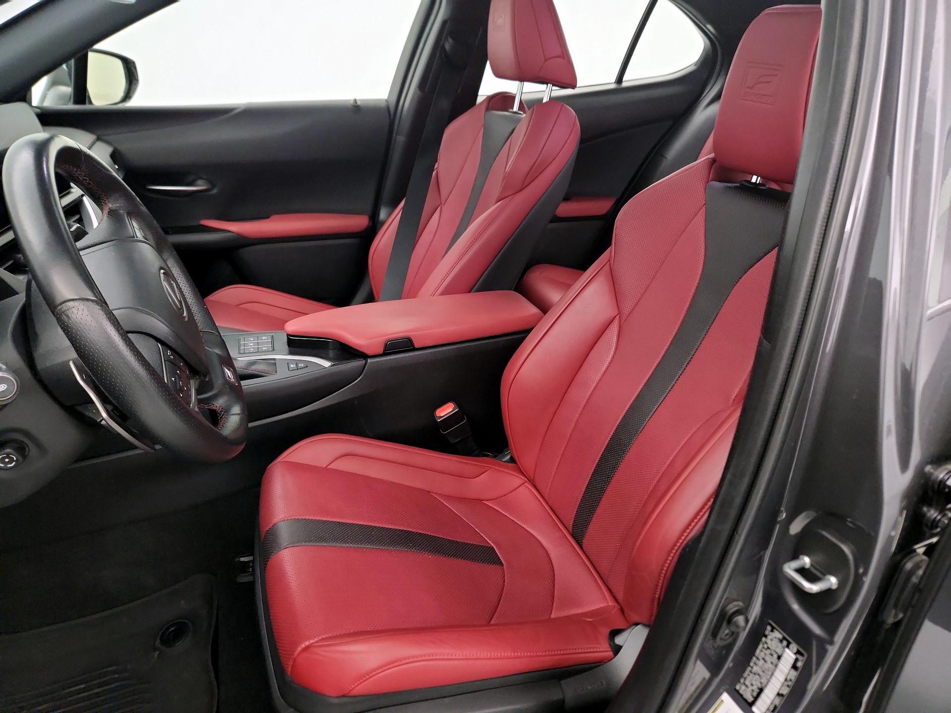 Thumbnail: 2023 Lexus UX - 11