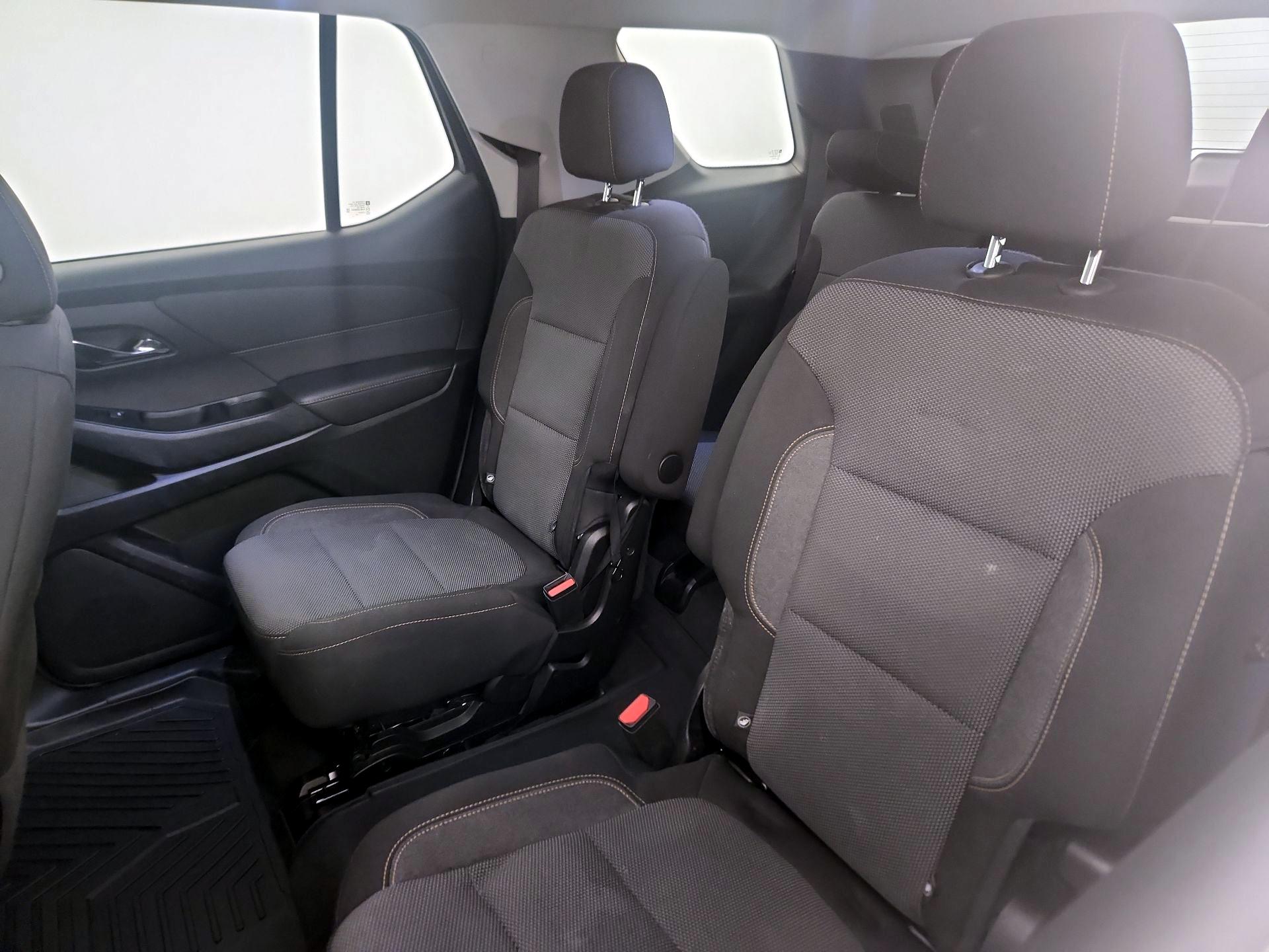 Thumbnail: 2019 Chevrolet Traverse - 19