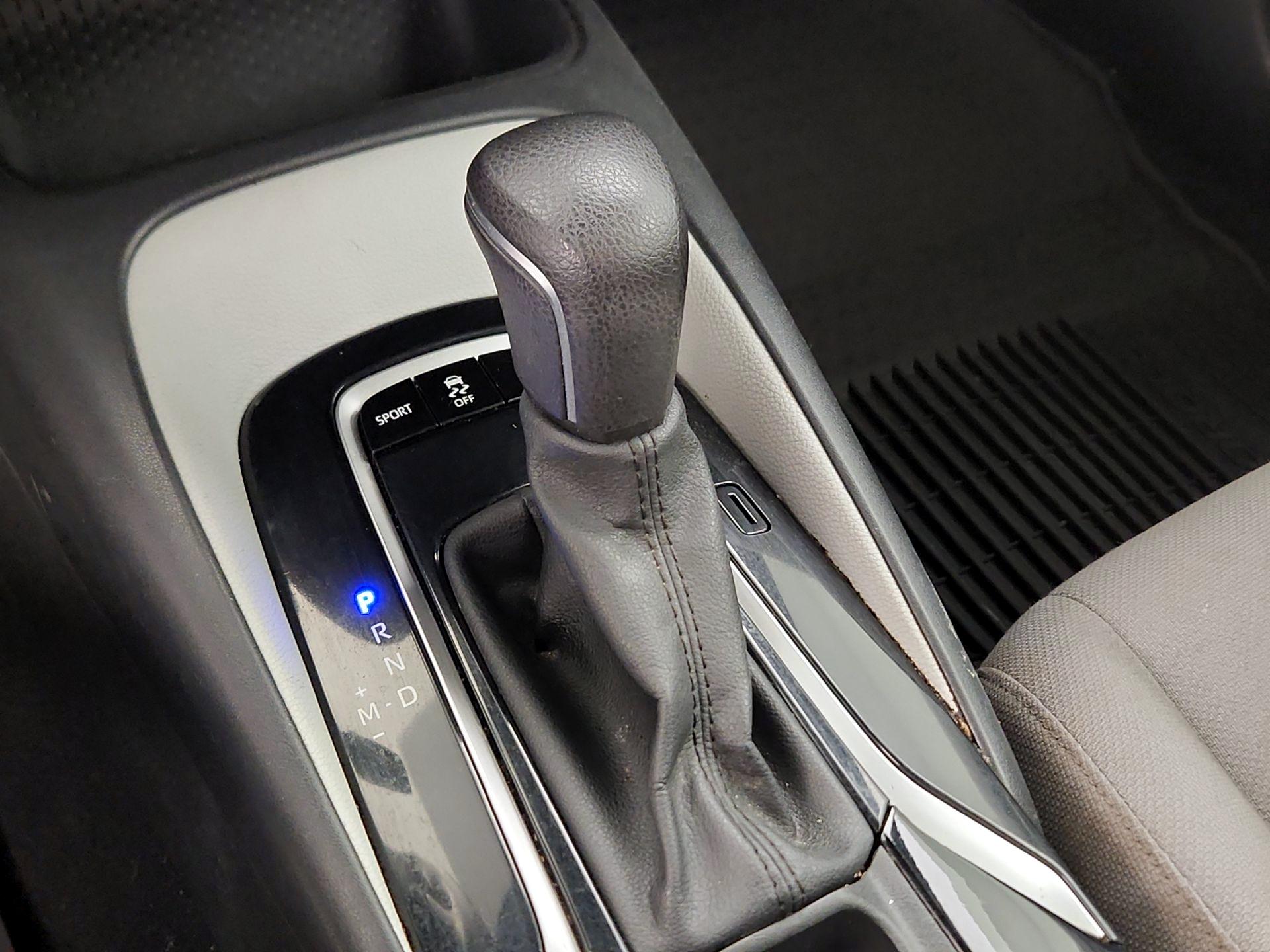 Thumbnail: 2021 Toyota Corolla - 17