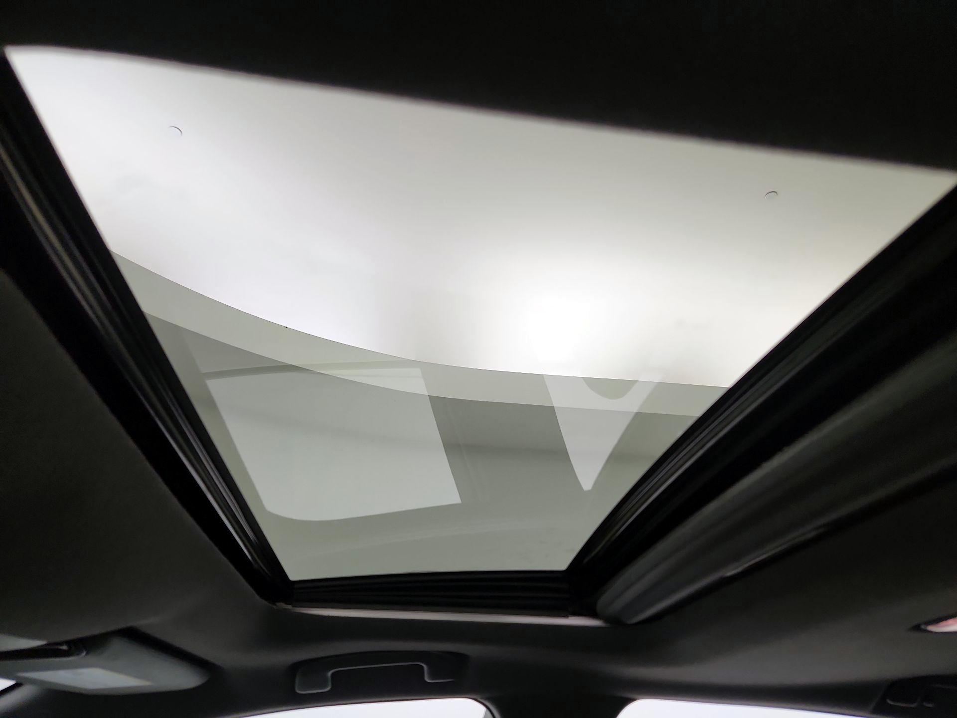 Thumbnail: 2021 Toyota Corolla - 19