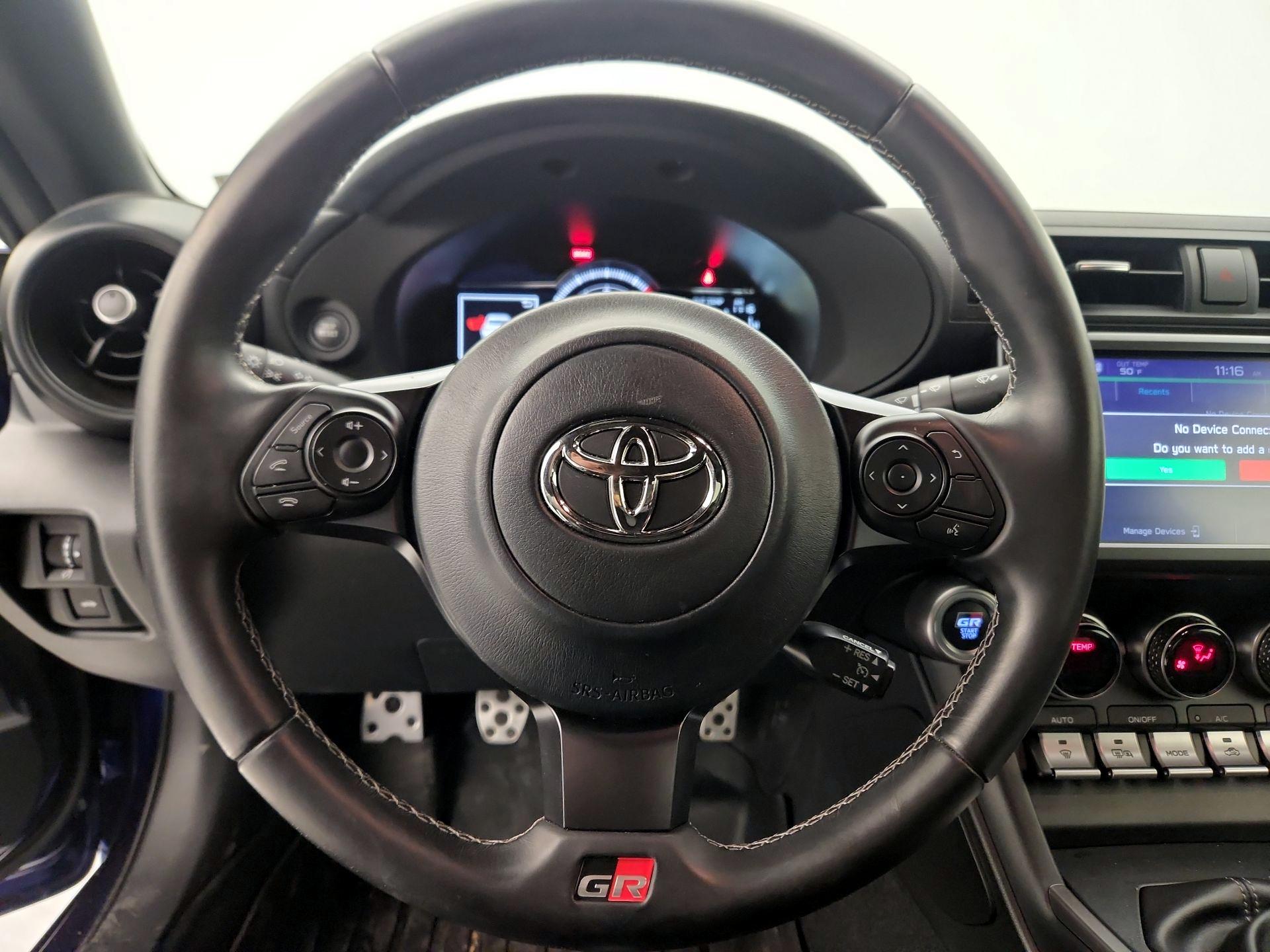 Thumbnail: 2023 Toyota GR86 - 10