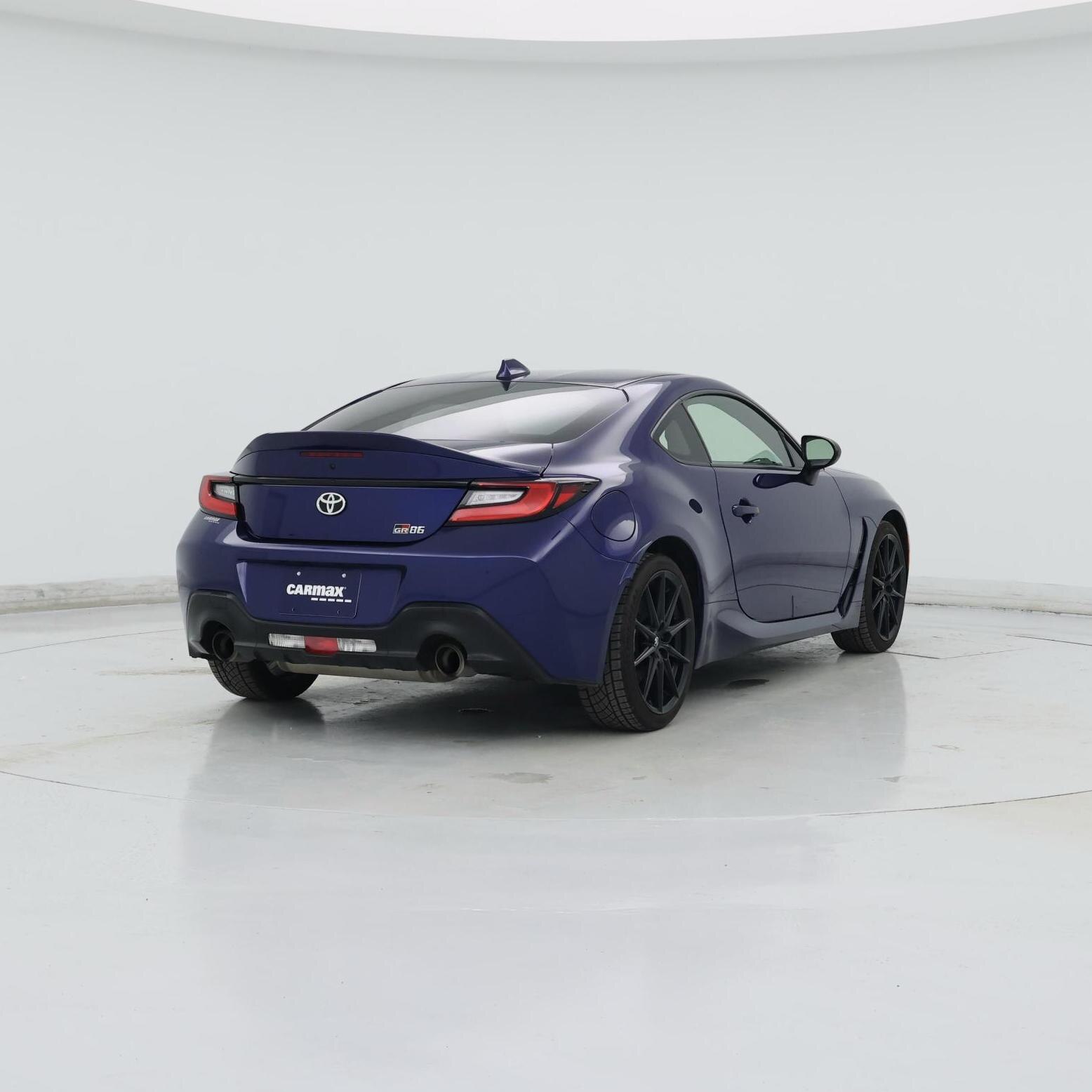 Thumbnail: 2023 Toyota GR86 - 8