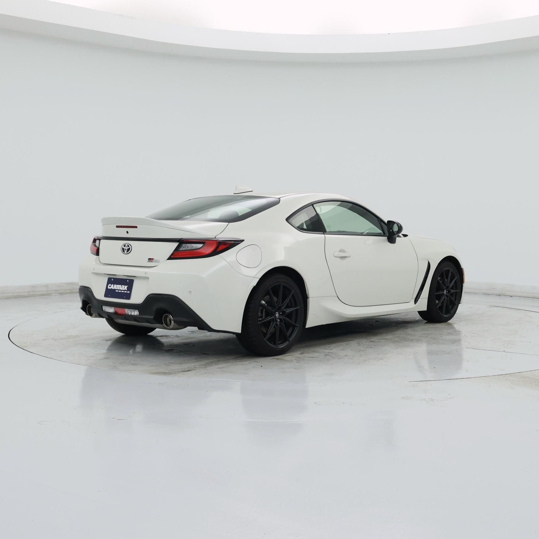 Thumbnail: 2024 Toyota GR86 - 8