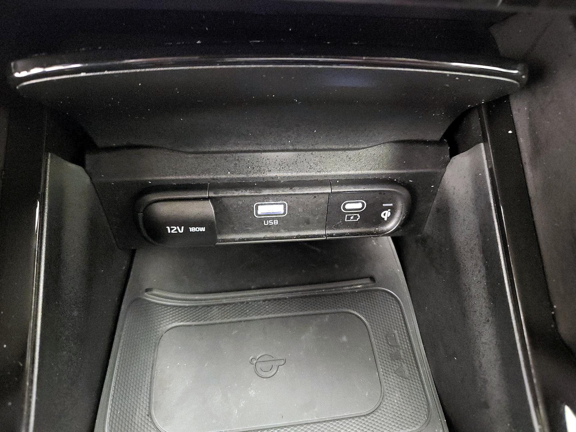 Thumbnail: 2024 Kia Telluride - 18