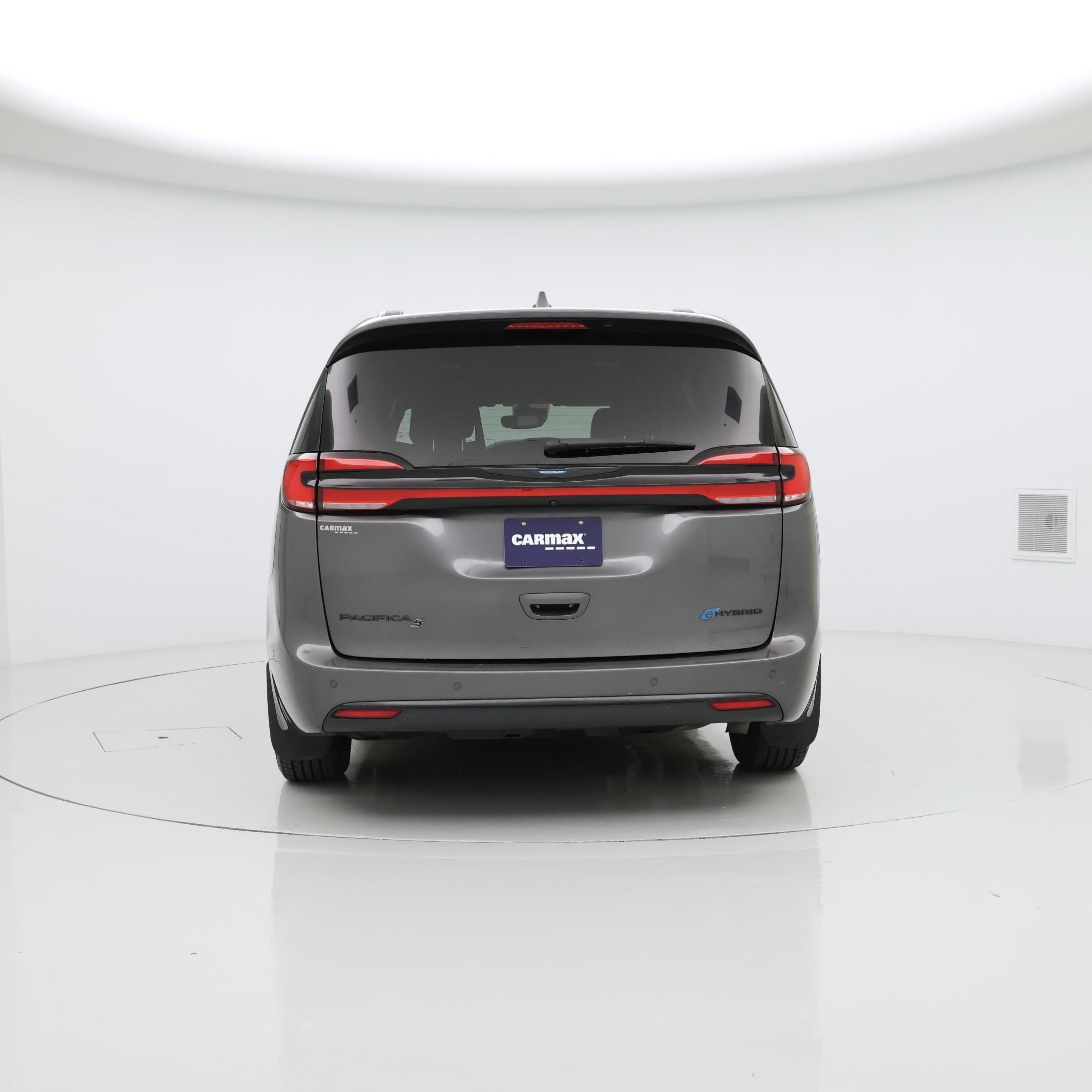Thumbnail: 2021 Chrysler Pacifica - 6