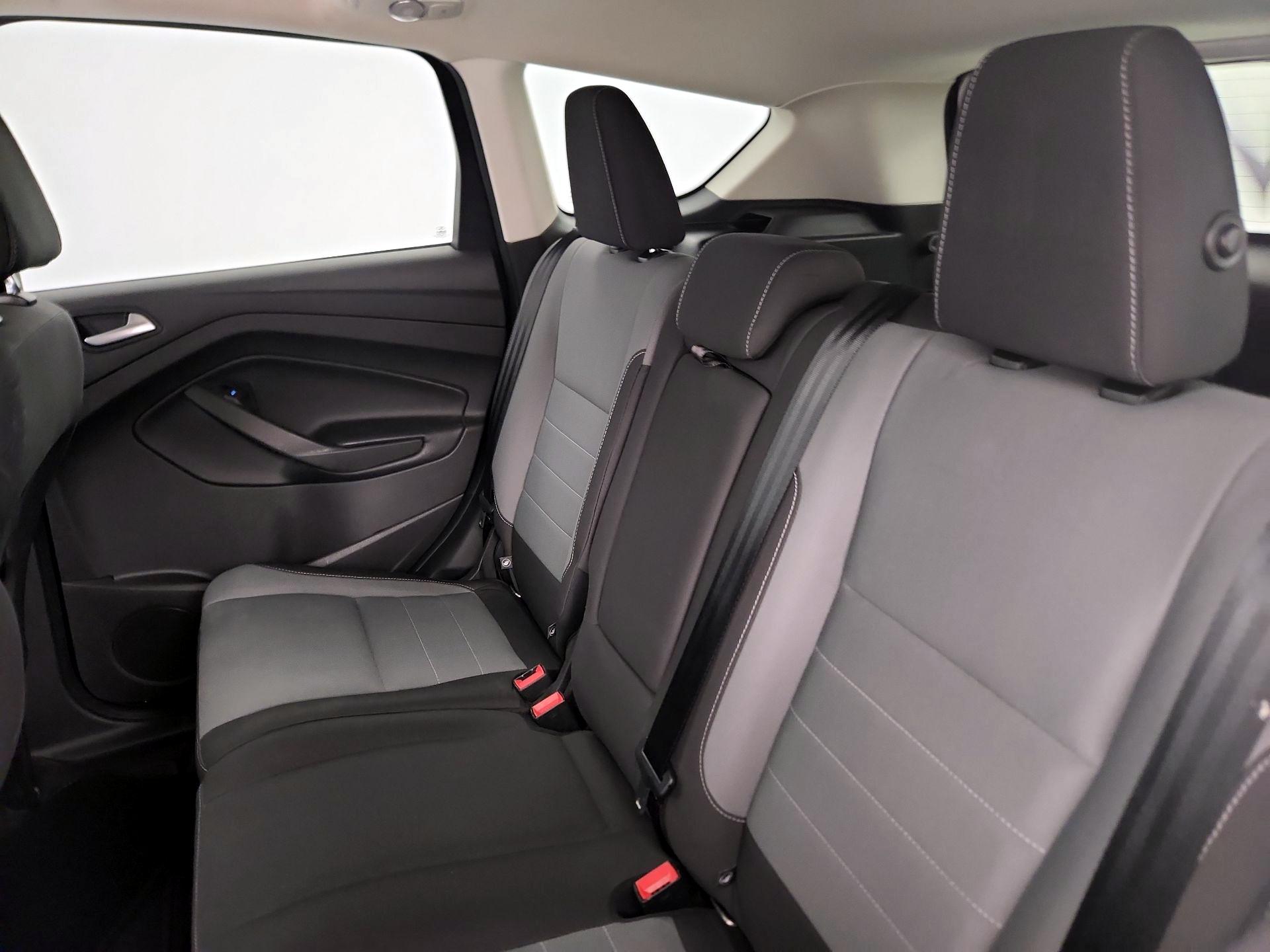 Thumbnail: 2016 Ford Escape - 19