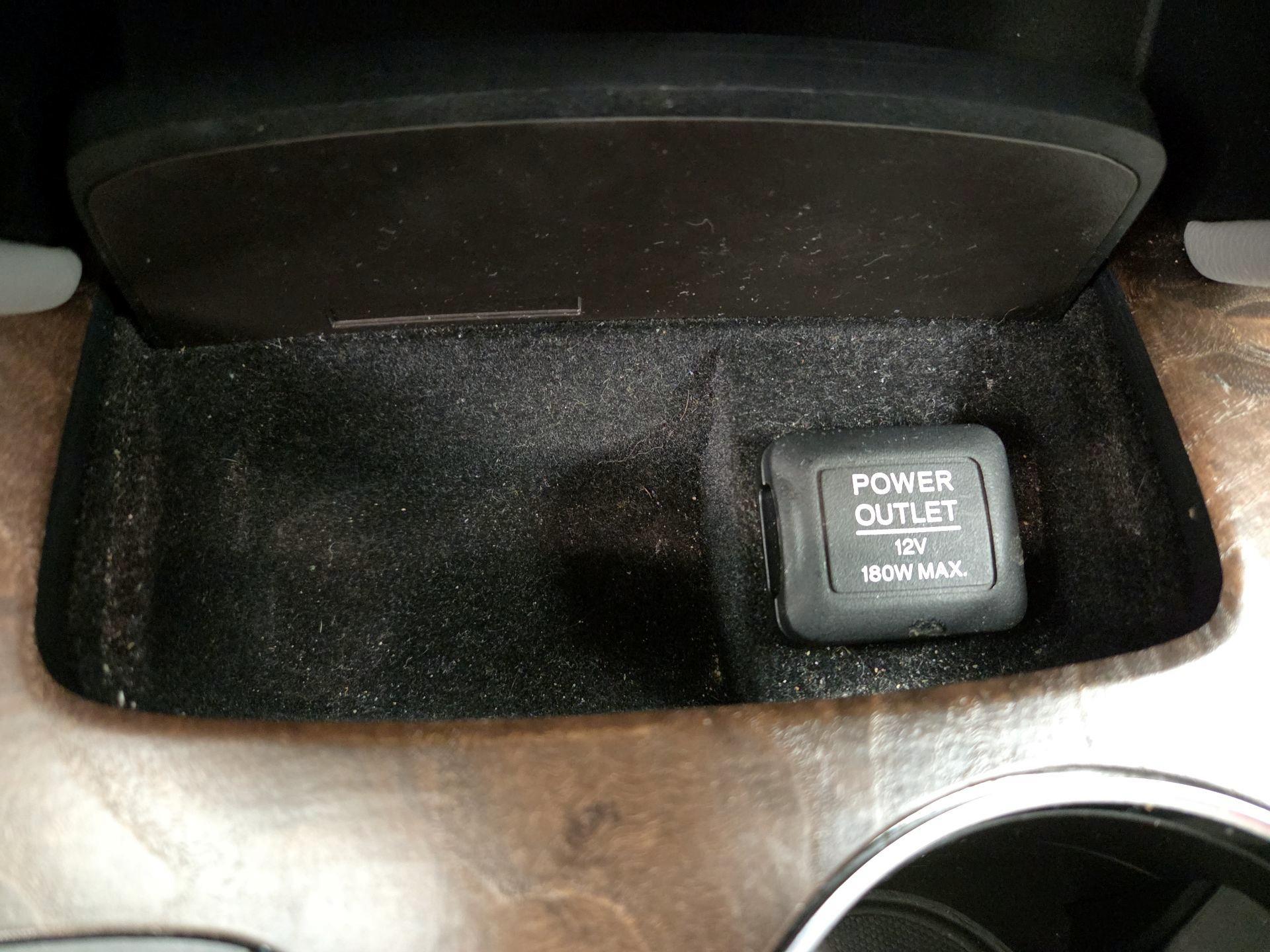 Thumbnail: 2020 Acura MDX - 19