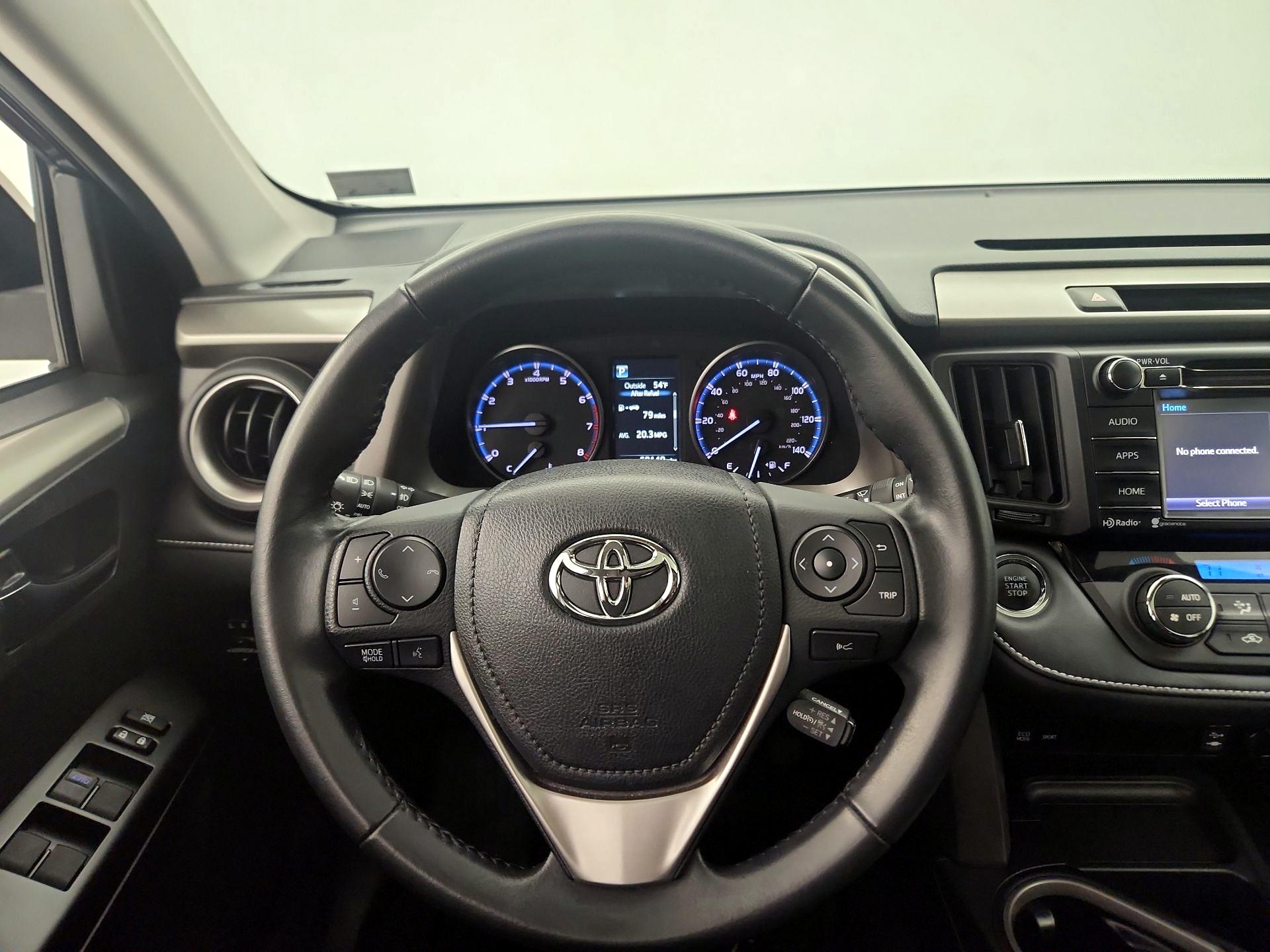 Thumbnail: 2018 Toyota RAV4 - 10